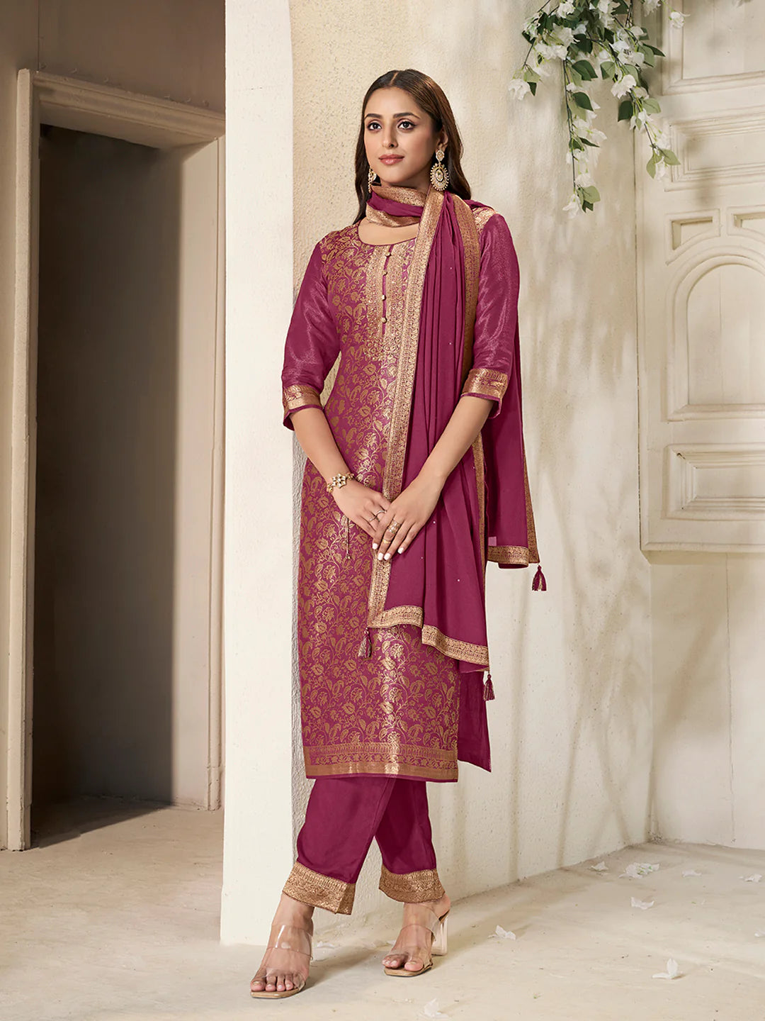 Heer Kamiz &amp; Pant - Roop Darshan