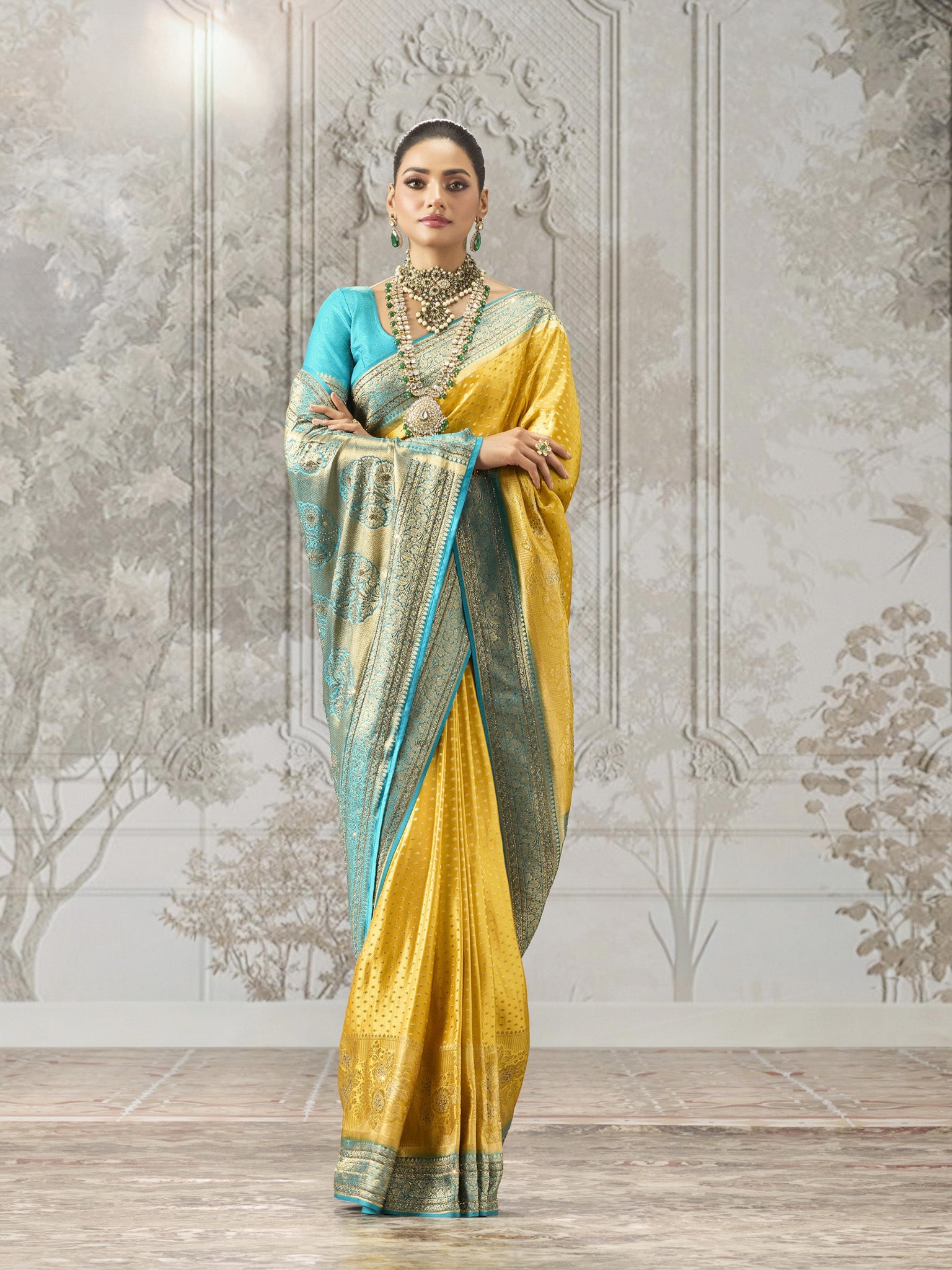 Mahima Saree - Roop Darshan