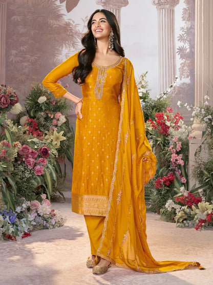 Isha Kamiz &amp; Pant - Roop Darshan