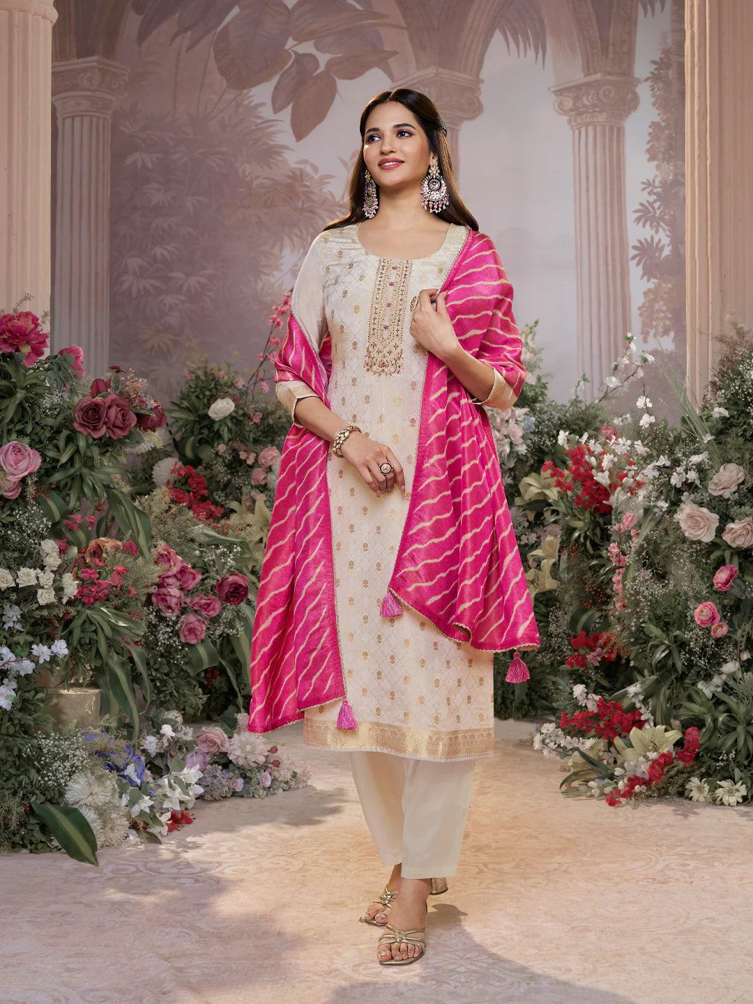 Nilam Kamiz &amp; Pant - Roop Darshan