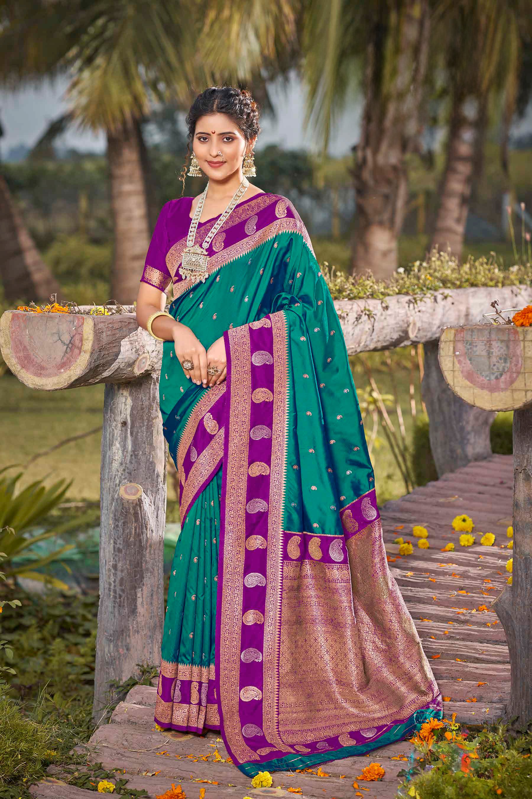 Ekta Weaving Silk Saree - Roop Darshan