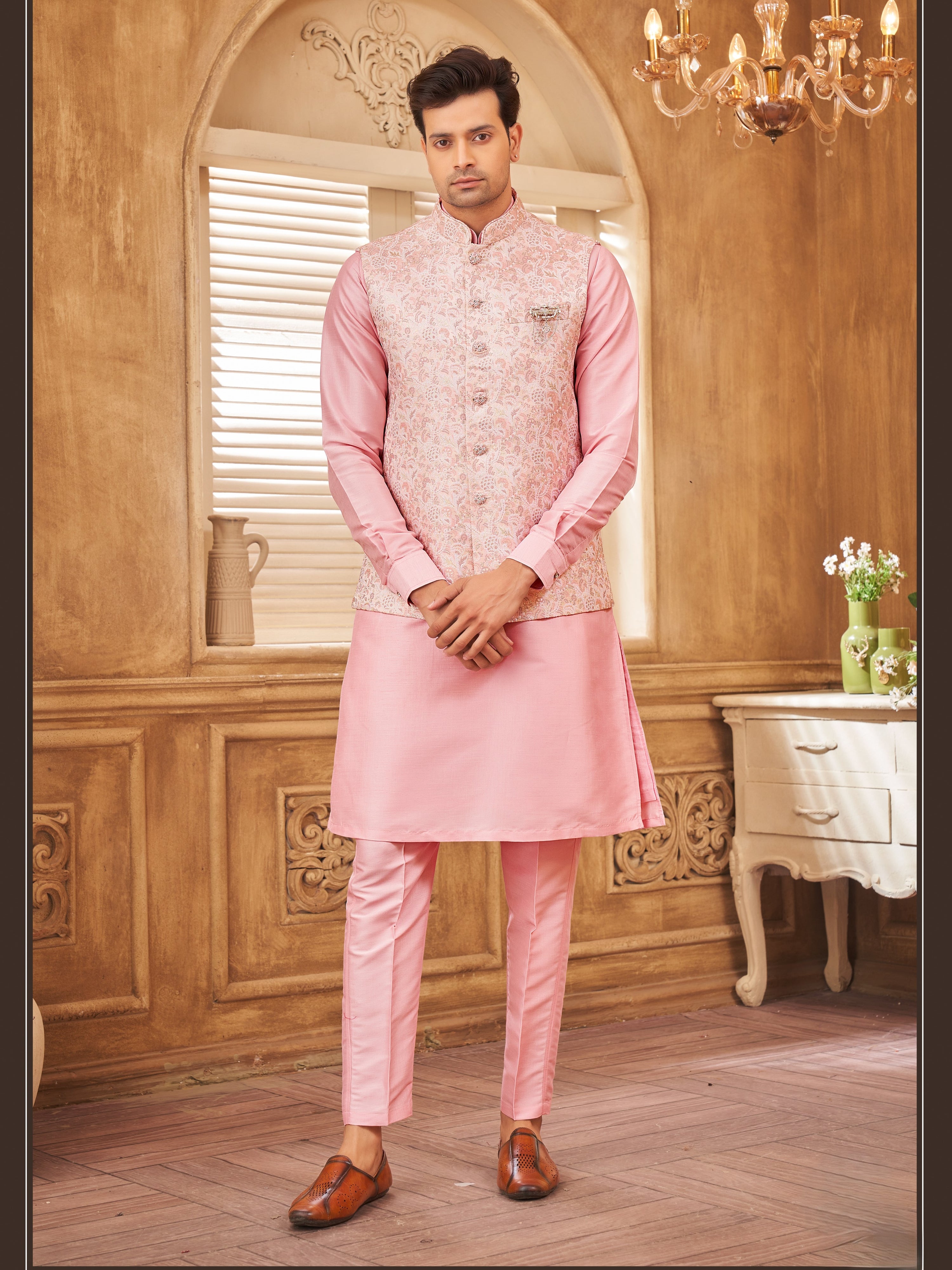 Mens Kurta Set With Jacket - Roop Darshan