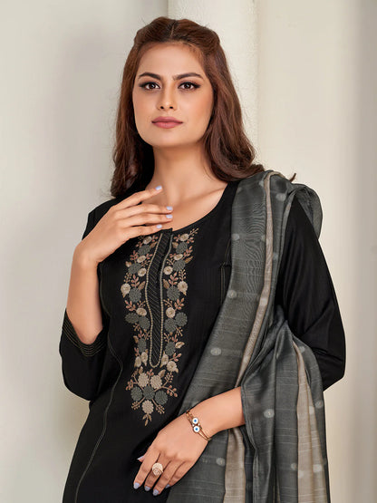 Rashmi Kamiz &amp; Pant - Roop Darshan