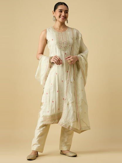 Noor Silk Kamiz &amp; Pant
