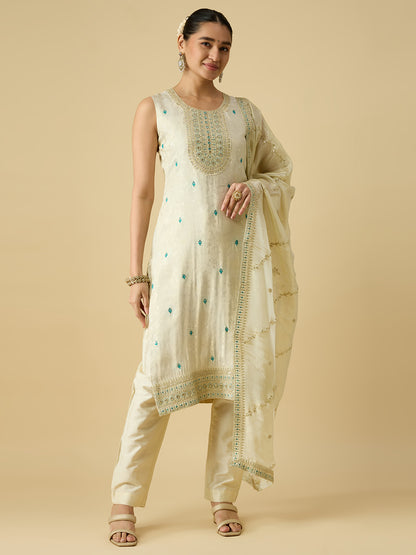 Noor Silk Kamiz &amp; Pant