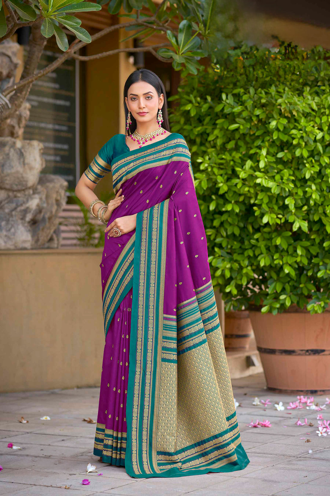 Kanika Weaving Silk Saree - Roop Darshan