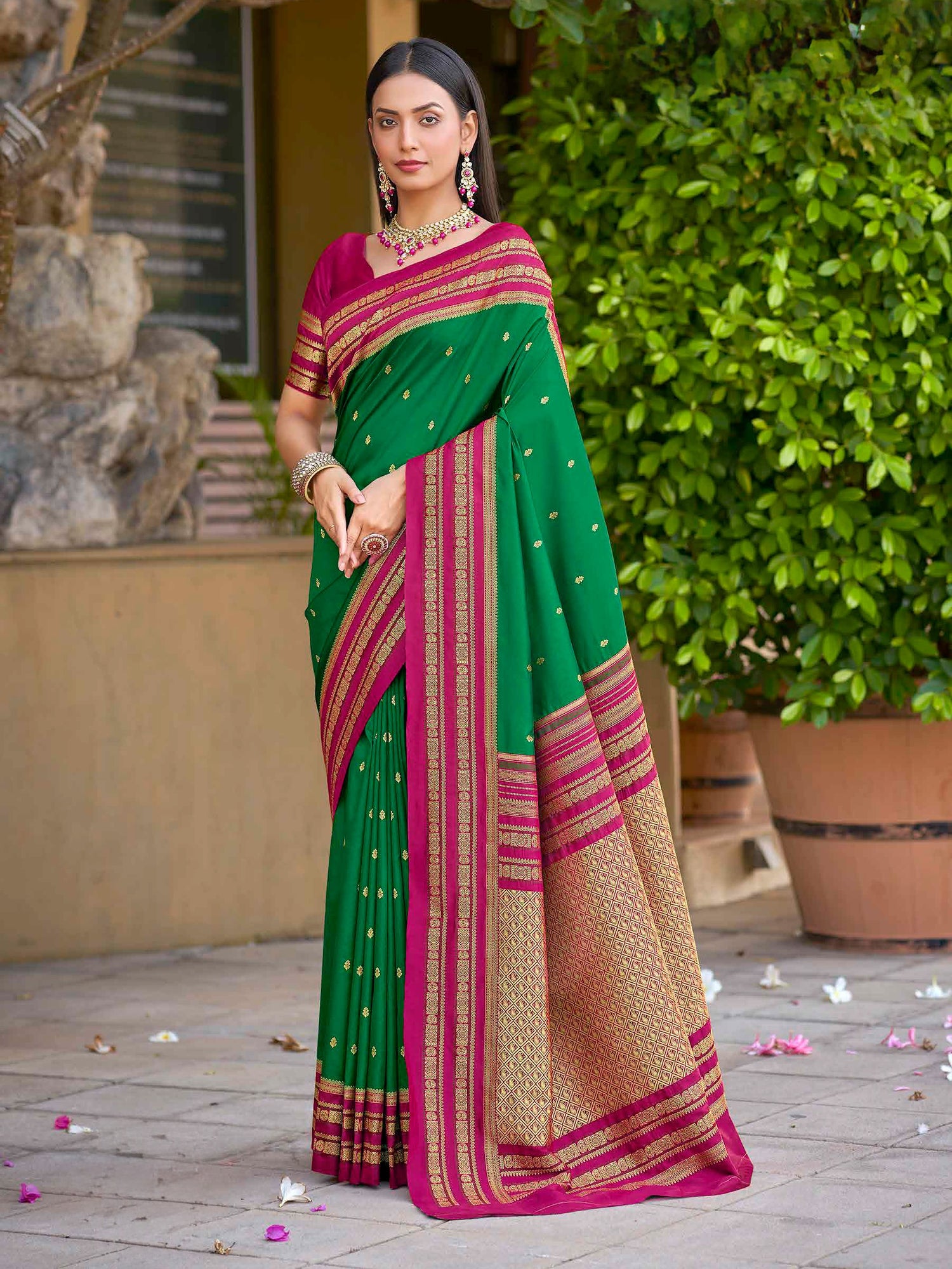 Kanika Weaving Silk Saree - Roop Darshan