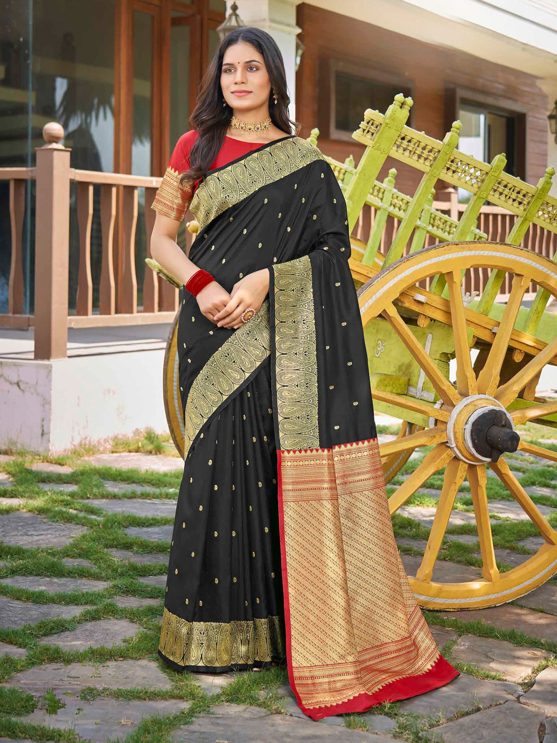 Bhavna Weaving Silk Saree - Roop Darshan