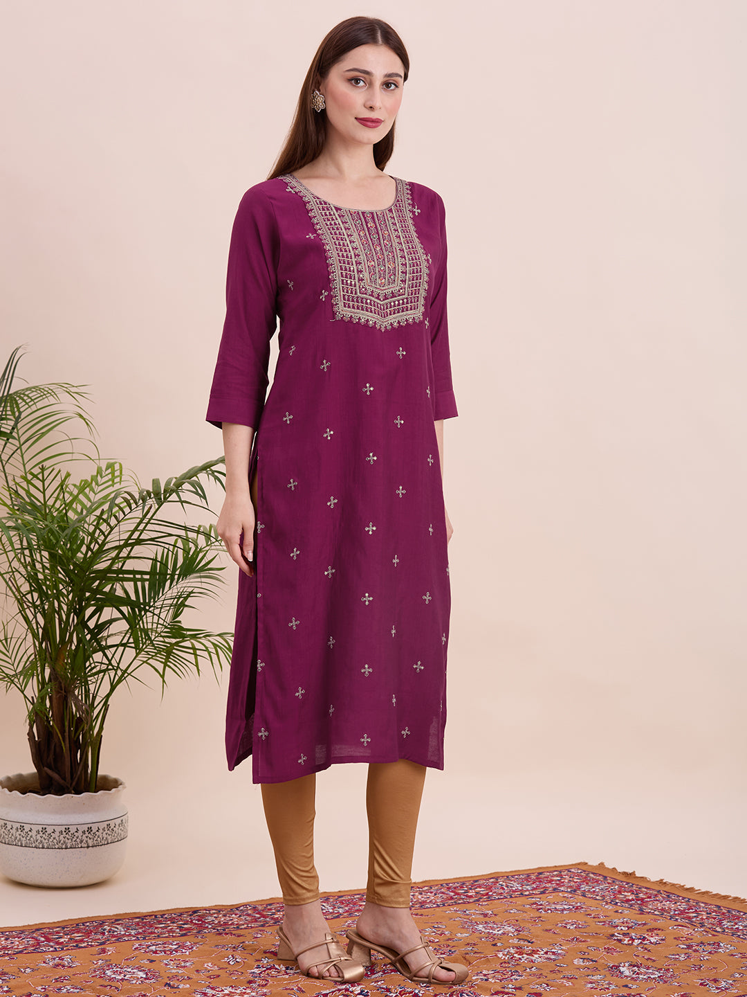 Viana Kurti - Roop Darshan