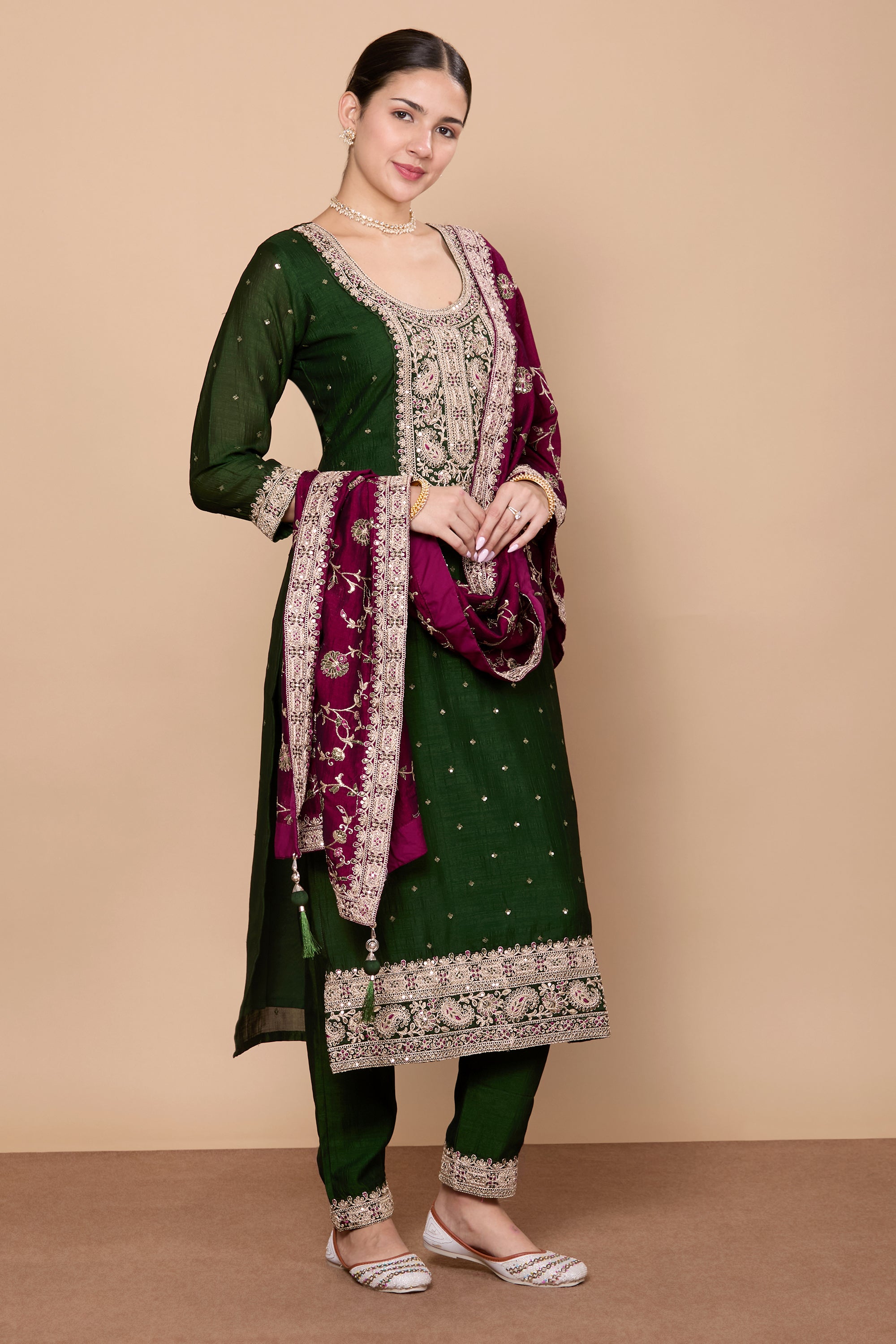 Pari Kamiz &amp; Pant - Roop Darshan