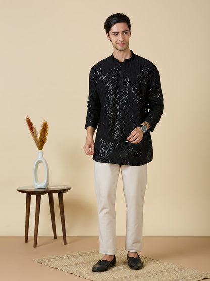 Saarth Chikankari Short Kurta