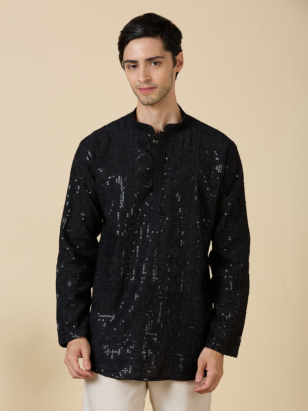 Vrij Chikankari Short Kurta