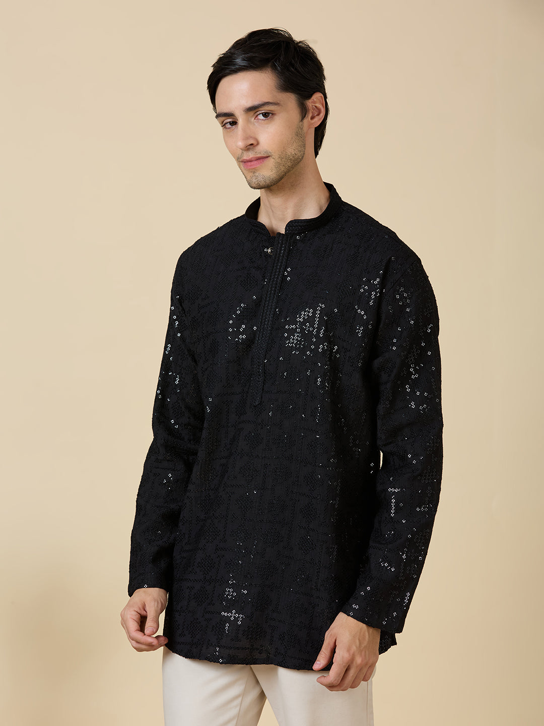 Vrij Chikankari Short Kurta