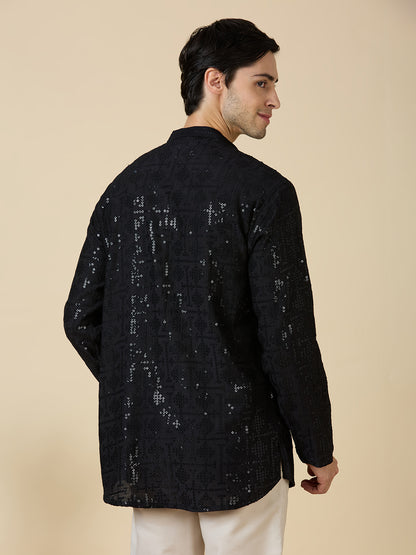 Vrij Chikankari Short Kurta