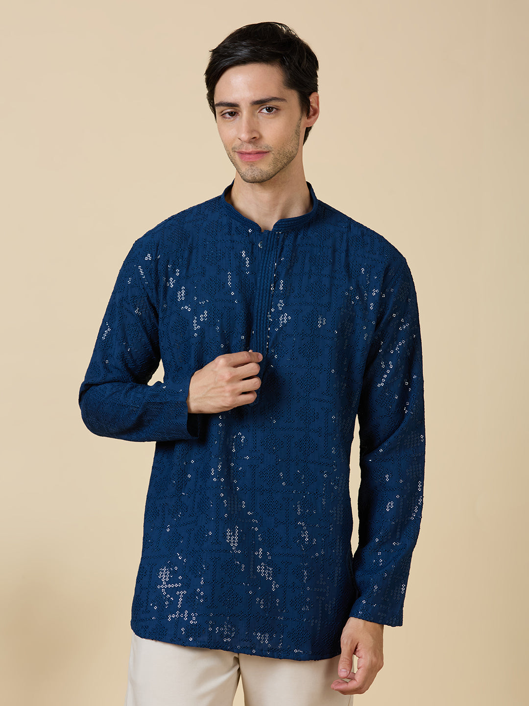 Vrij Chikankari Short Kurta