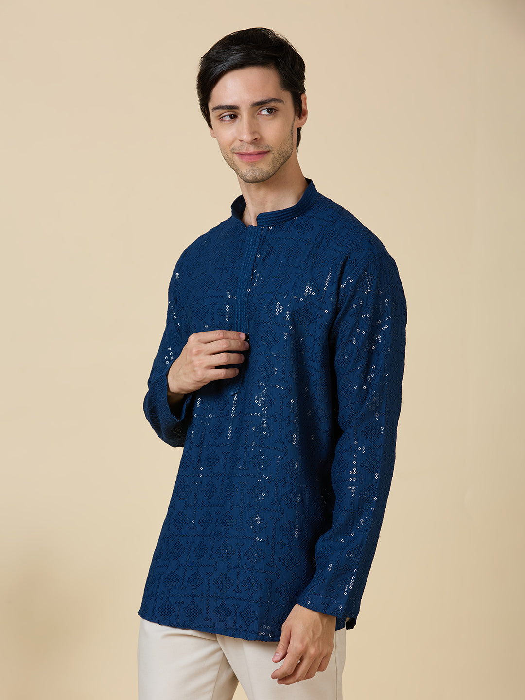 Vrij Chikankari Short Kurta
