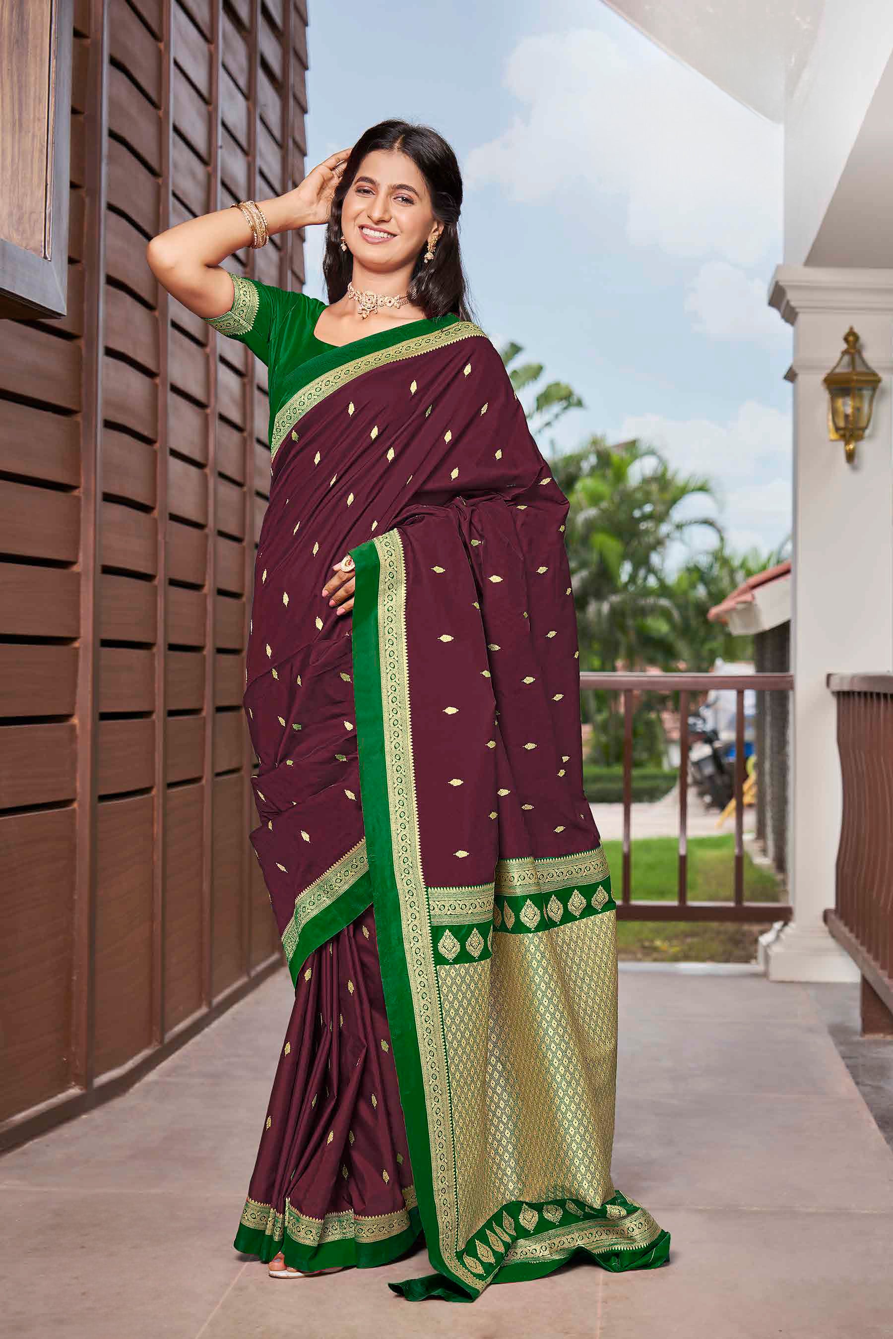 Pihu Weaving Silk Saree - Roop Darshan