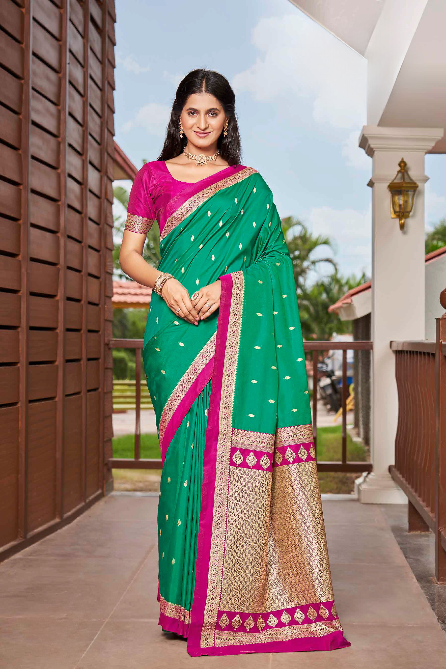 Pihu Weaving Silk Saree - Roop Darshan