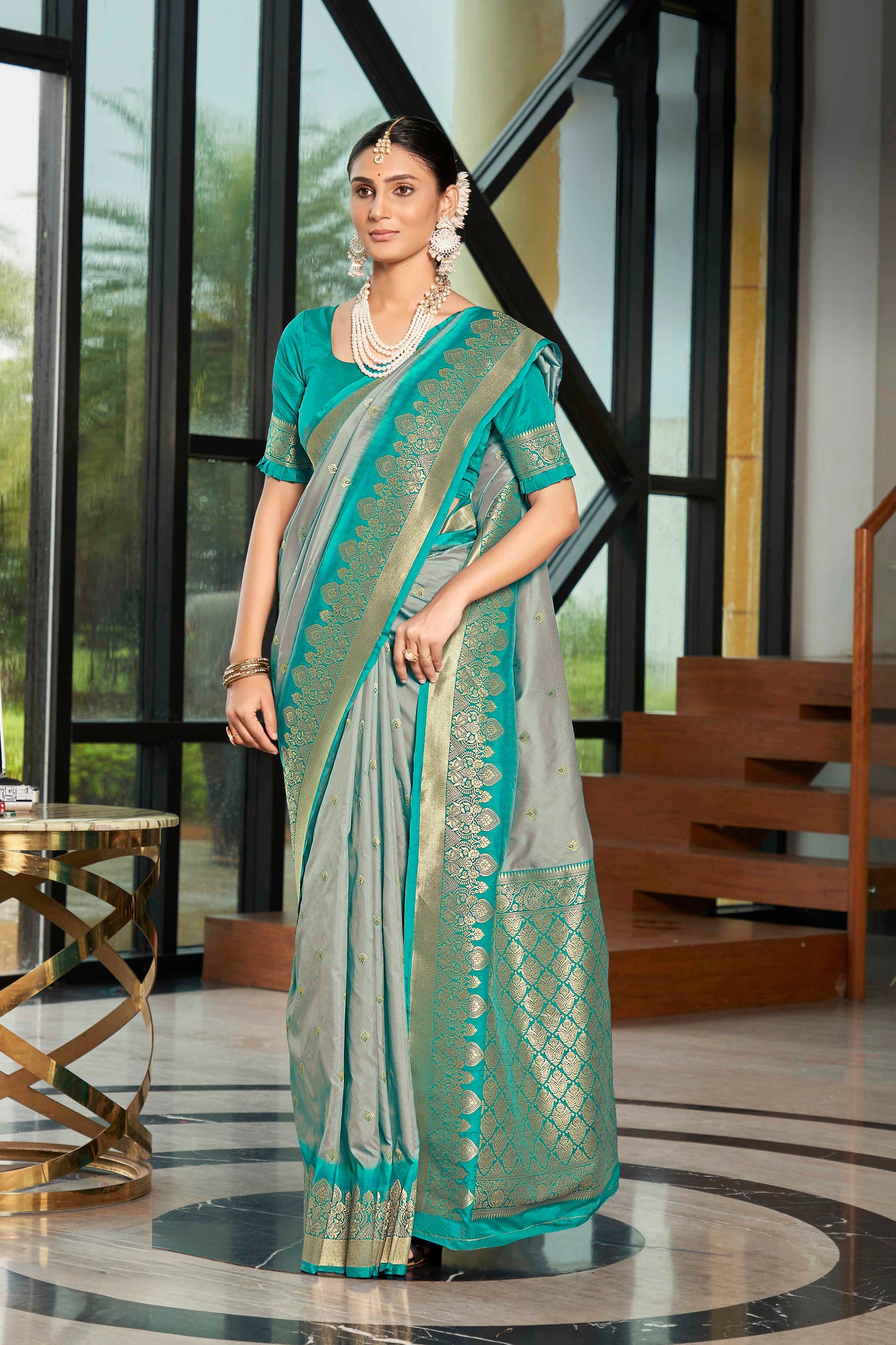 Inaya Weaving Silk Saree - Roop Darshan