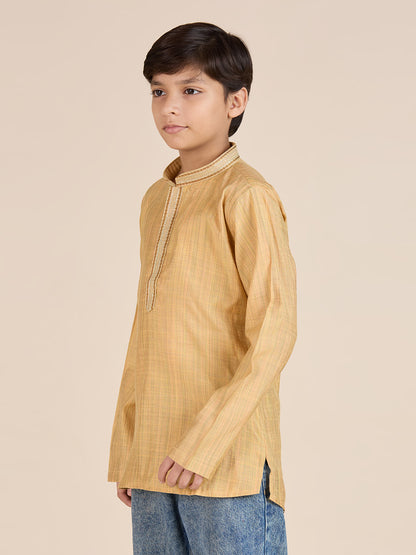 Boys Kurta - Roop Darshan