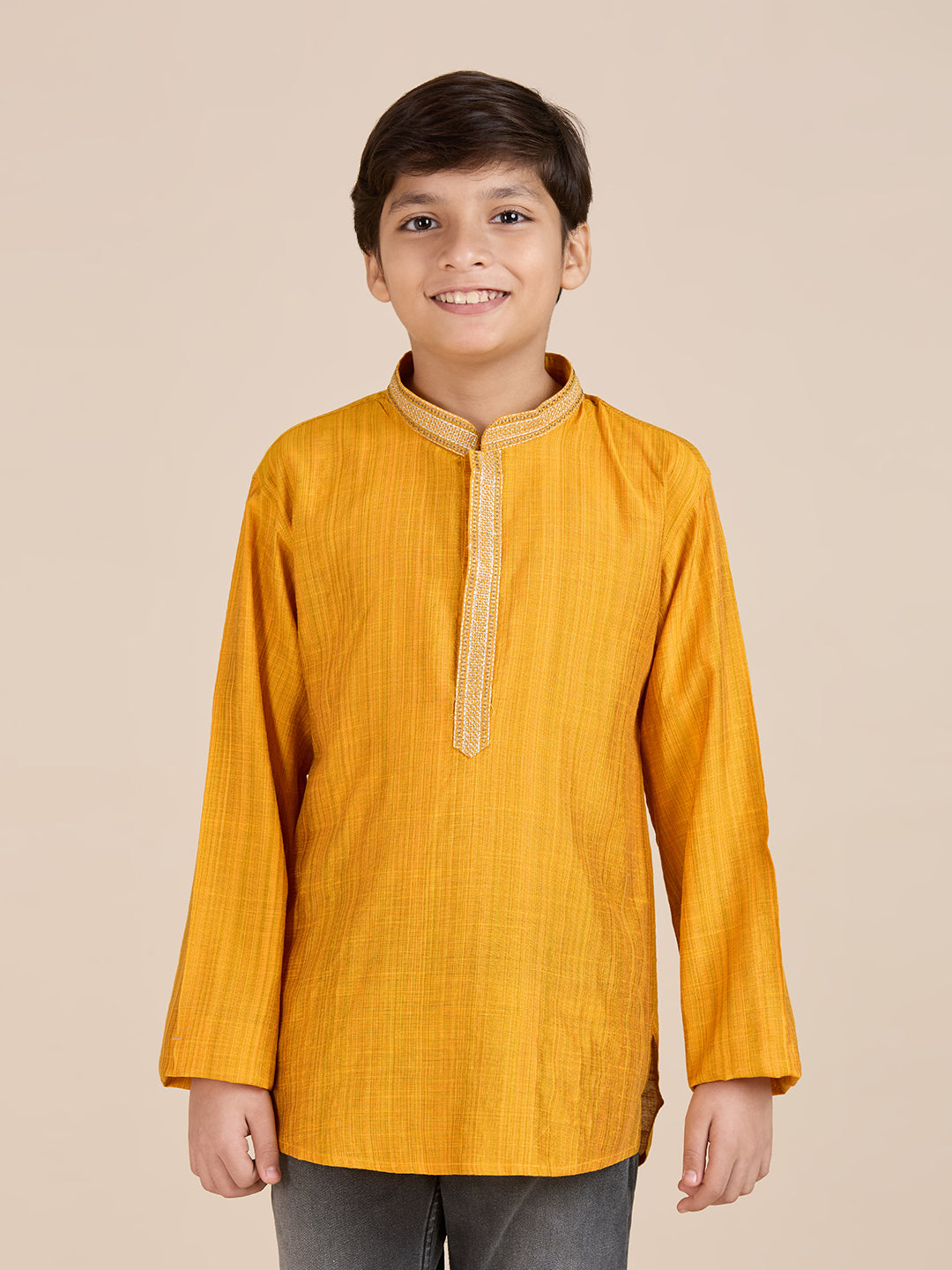 Boys Kurta - Roop Darshan