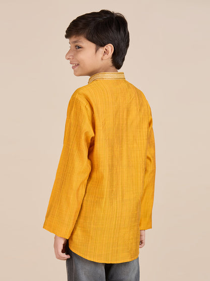 Boys Kurta - Roop Darshan