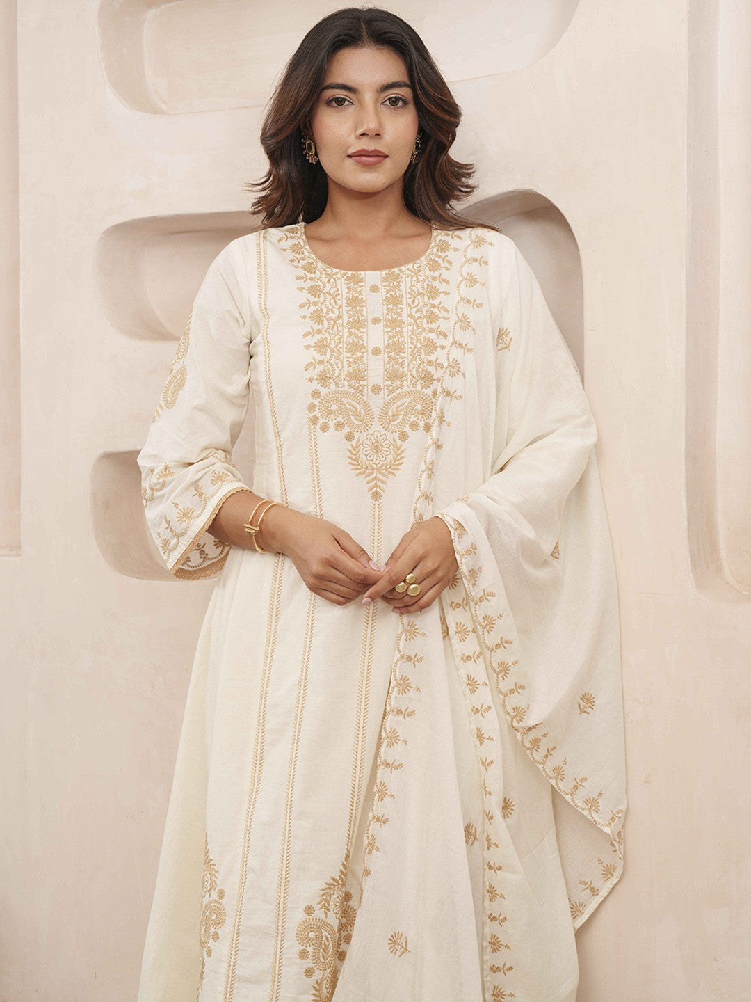 Inaya Flair Suit