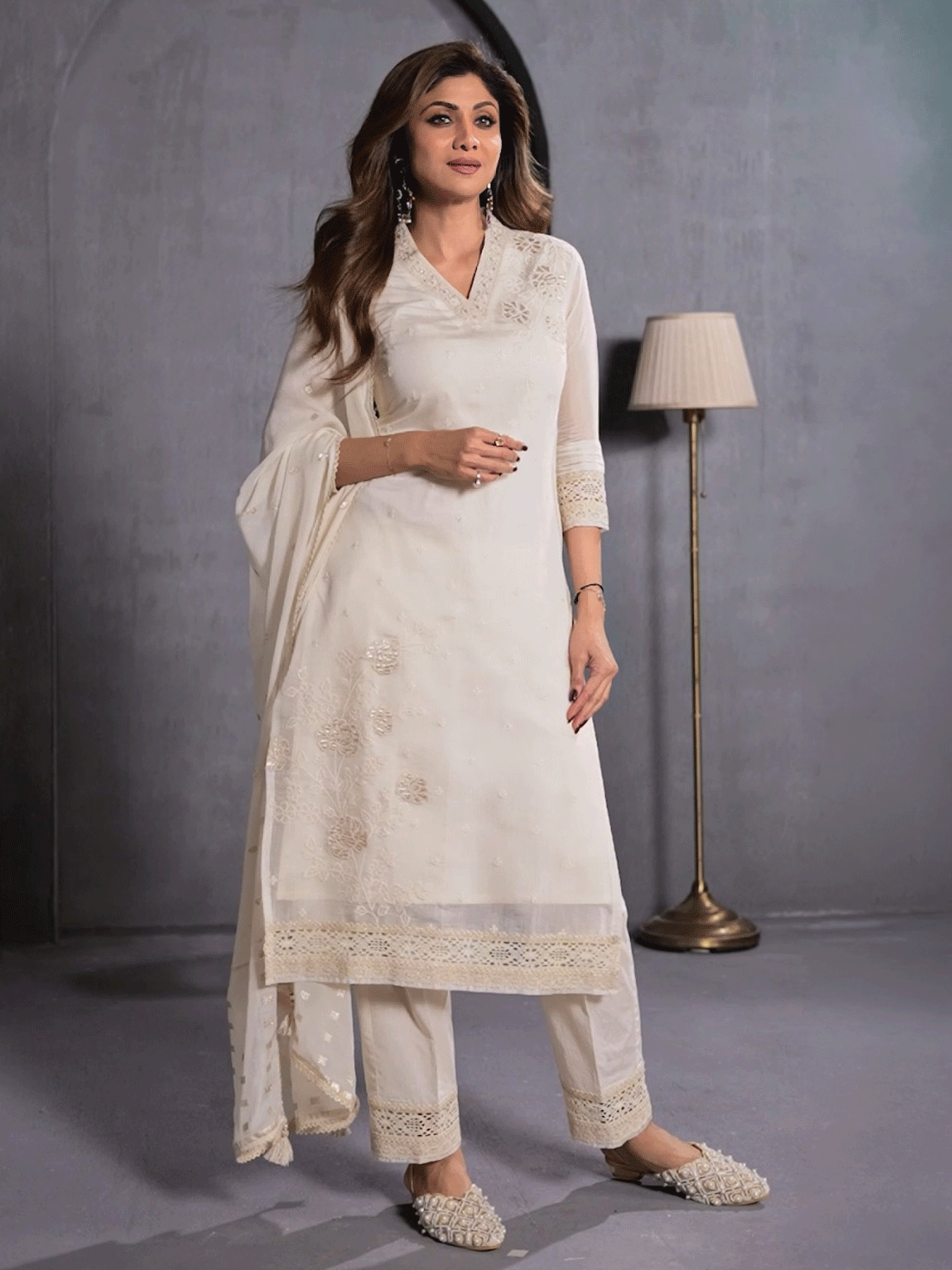 Amna Cotton Straight Suit Set