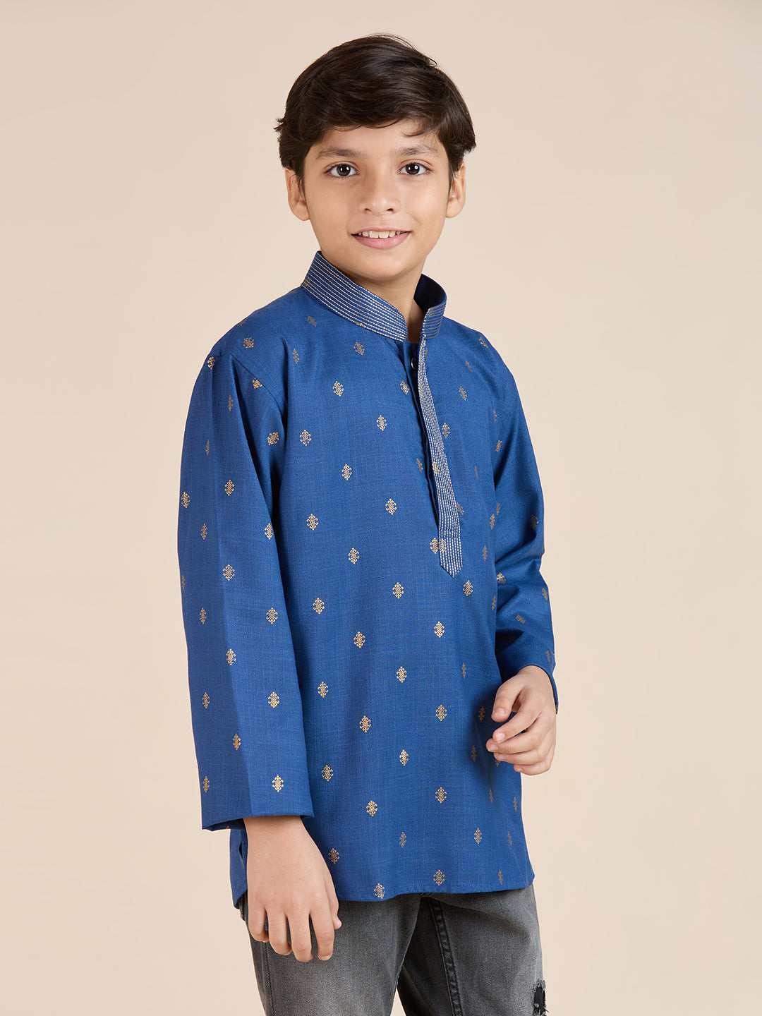 Boys Kurta - Roop Darshan