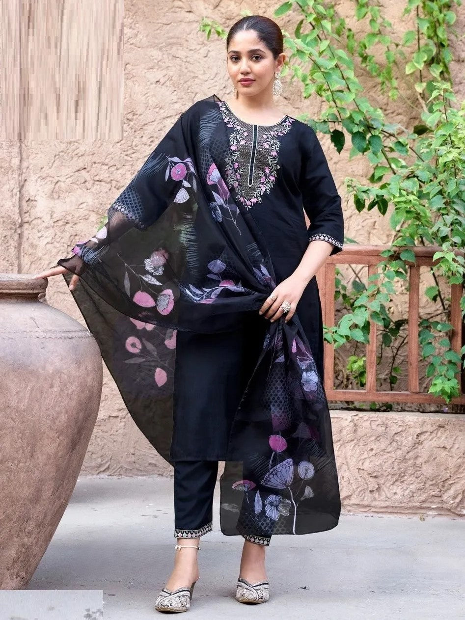 Tiana Kamiz &amp; Pant