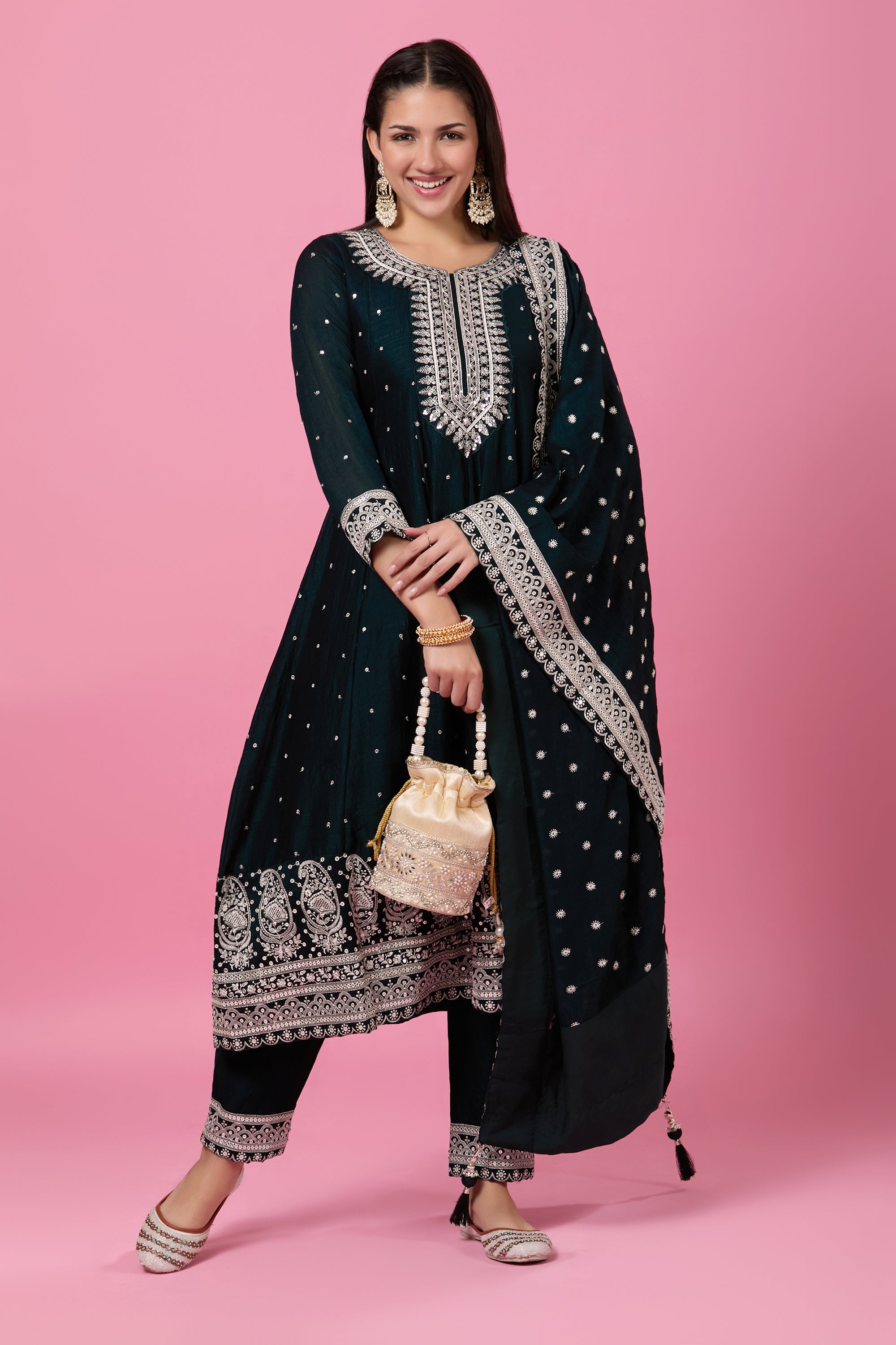 Roshani Kamiz &amp; Pant - Roop Darshan