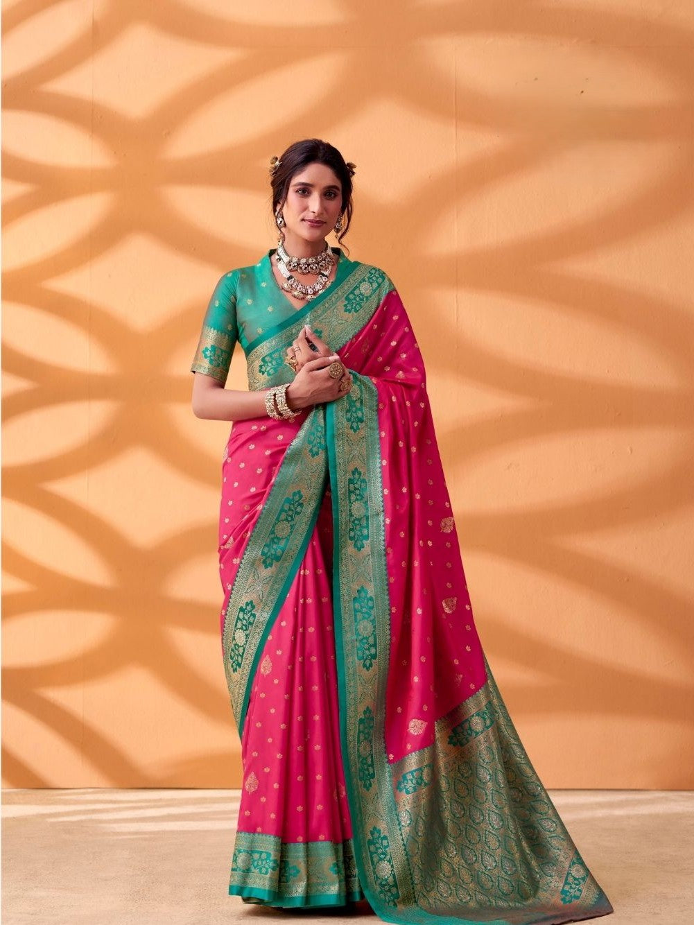 Tanisha Saree