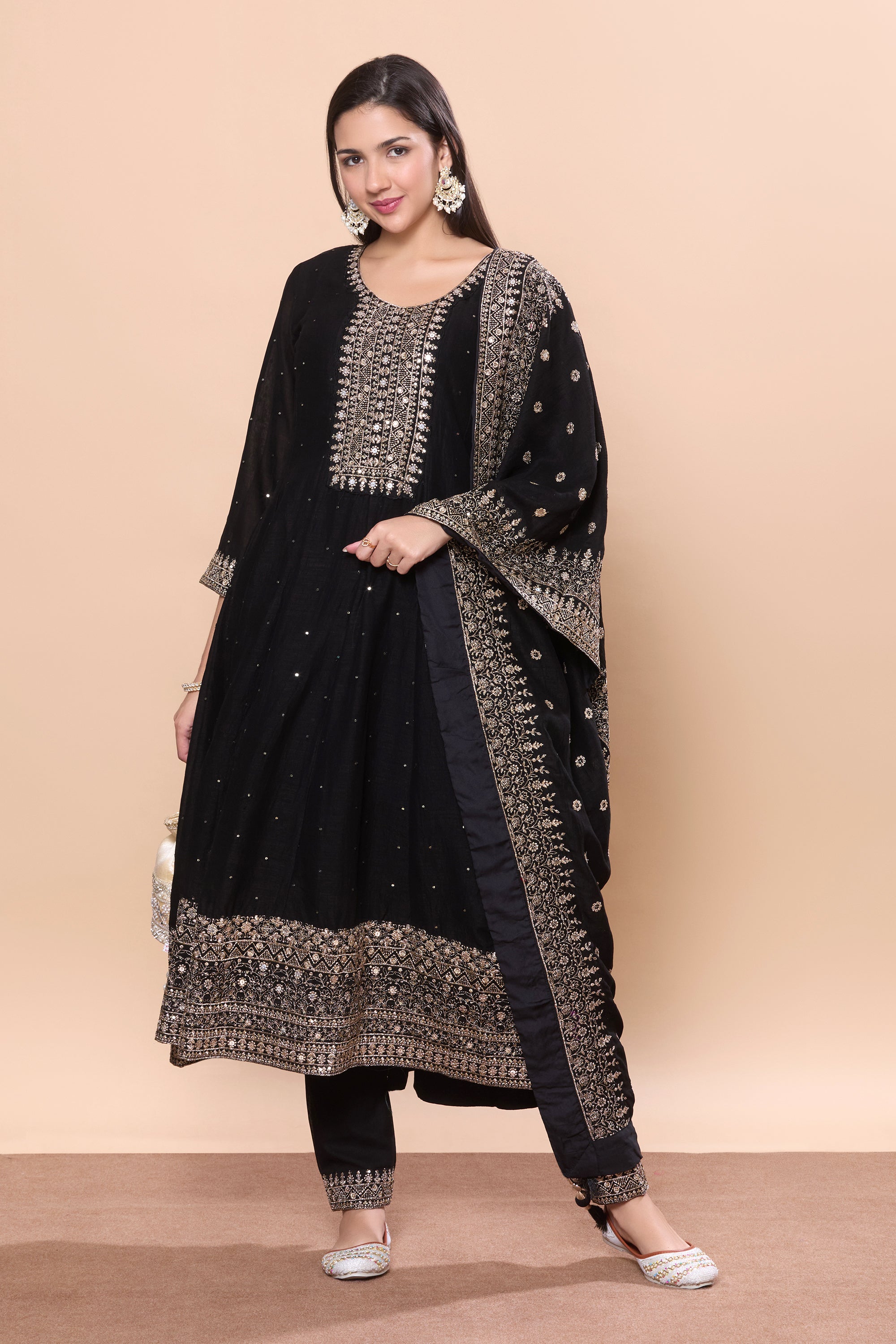 Mahira Flair Kamiz &amp; Pant - Roop Darshan