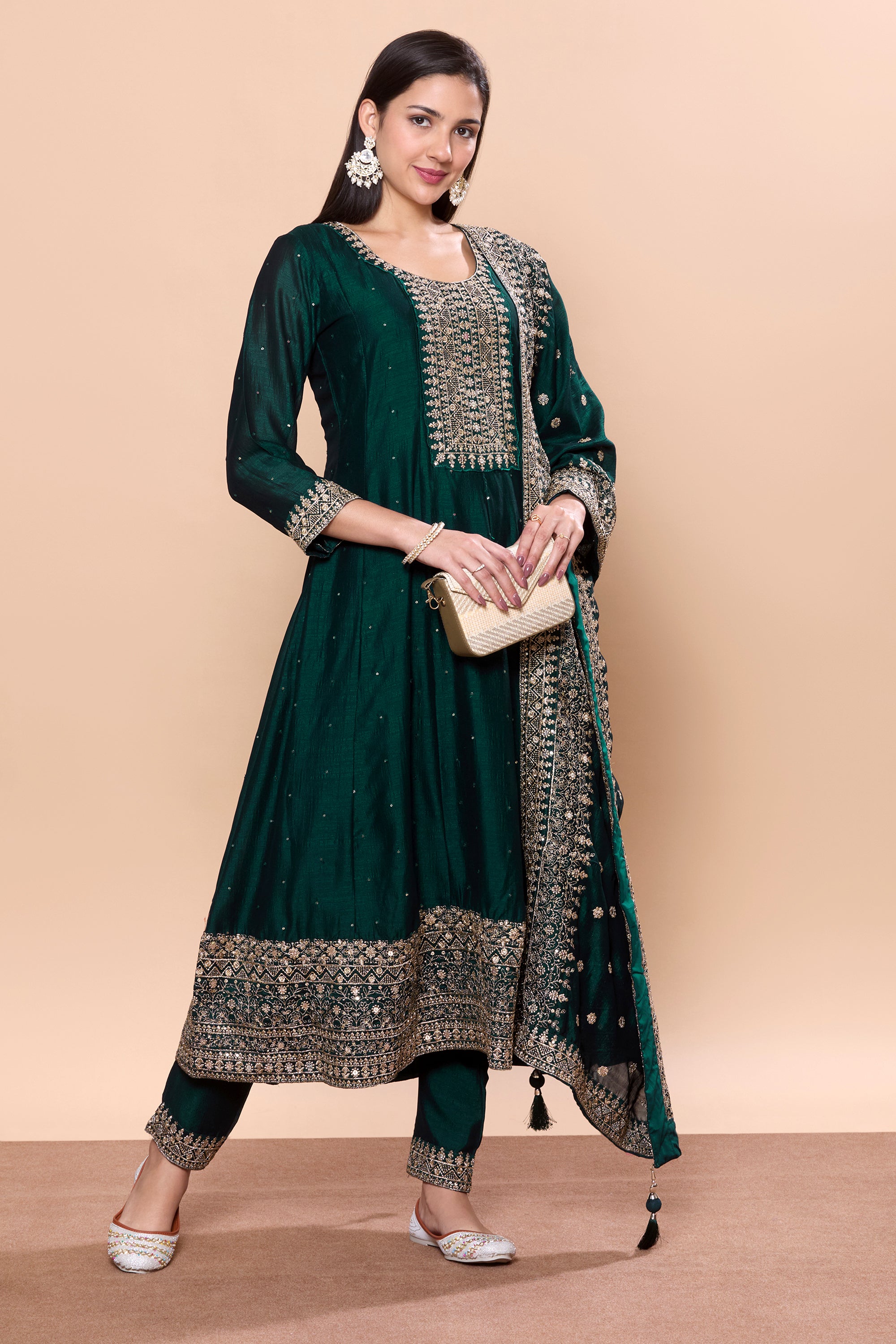 Mahira Flair Kamiz &amp; Pant - Roop Darshan