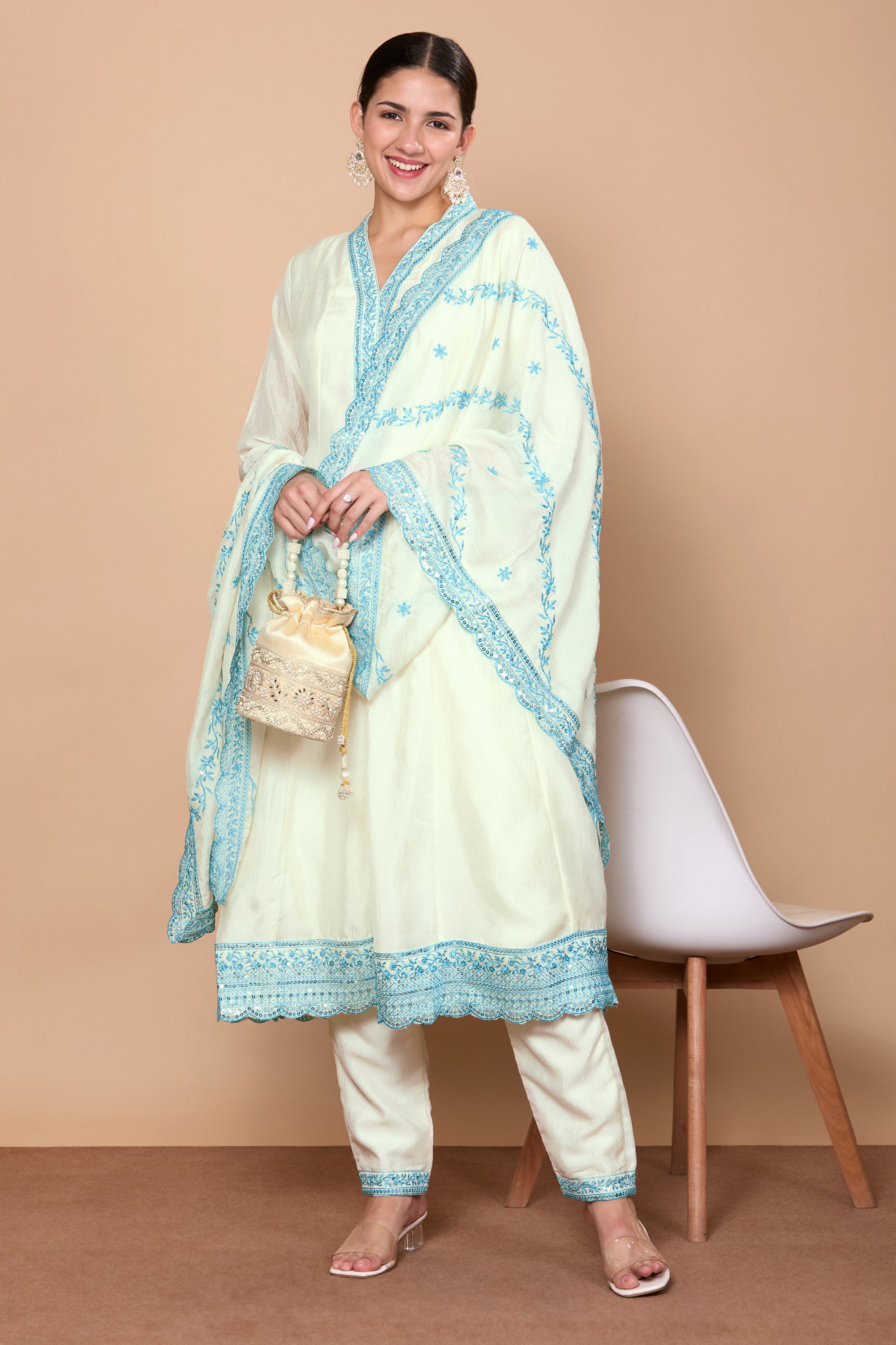 Aarohi Flair Kamiz &amp; Pant - Roop Darshan