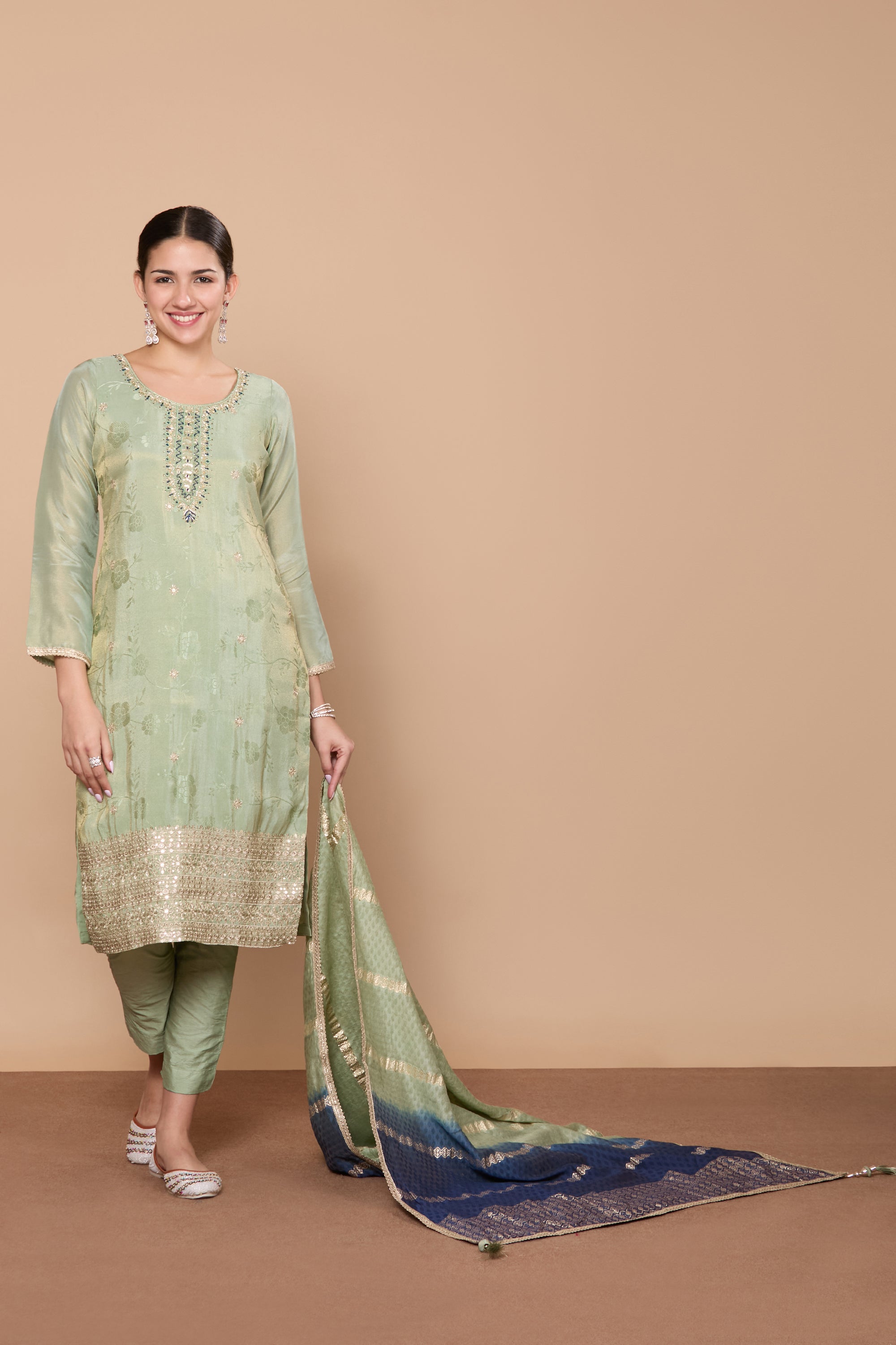 Ragini Kamiz &amp; Pant Suit - Roop Darshan