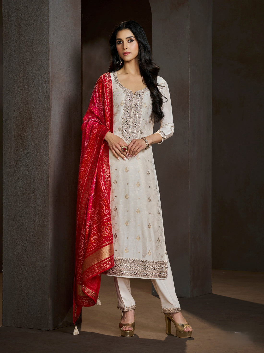 Kanika Kamiz &amp; Pant