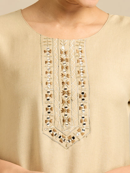 Sia Silk Kurti