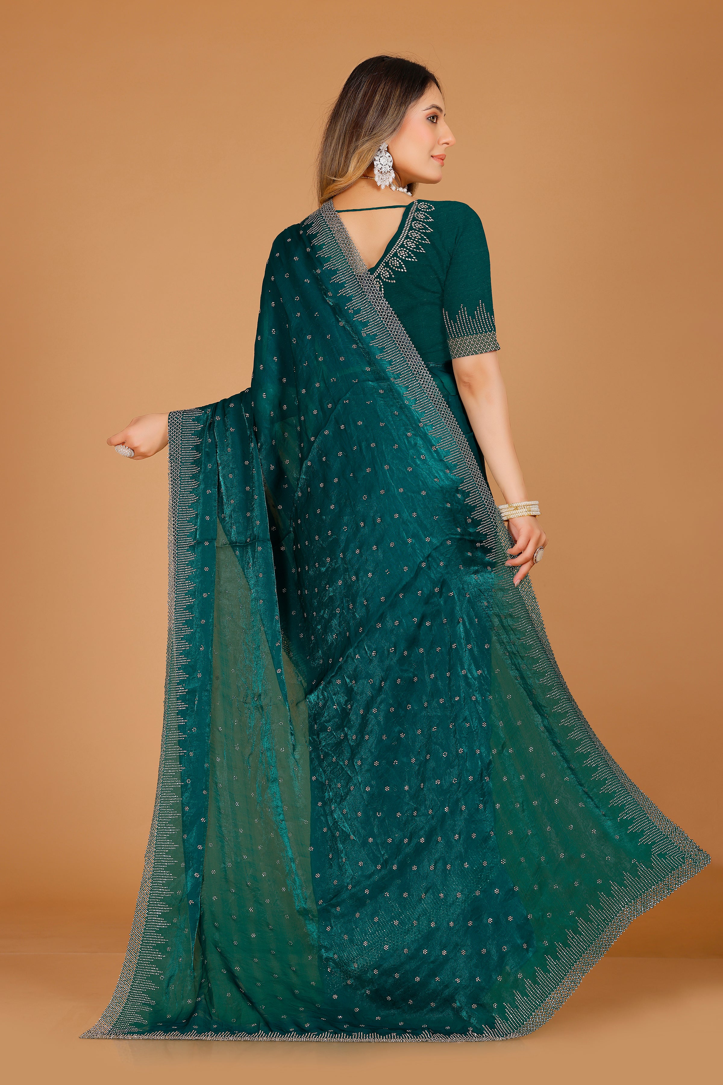 Navya Saree