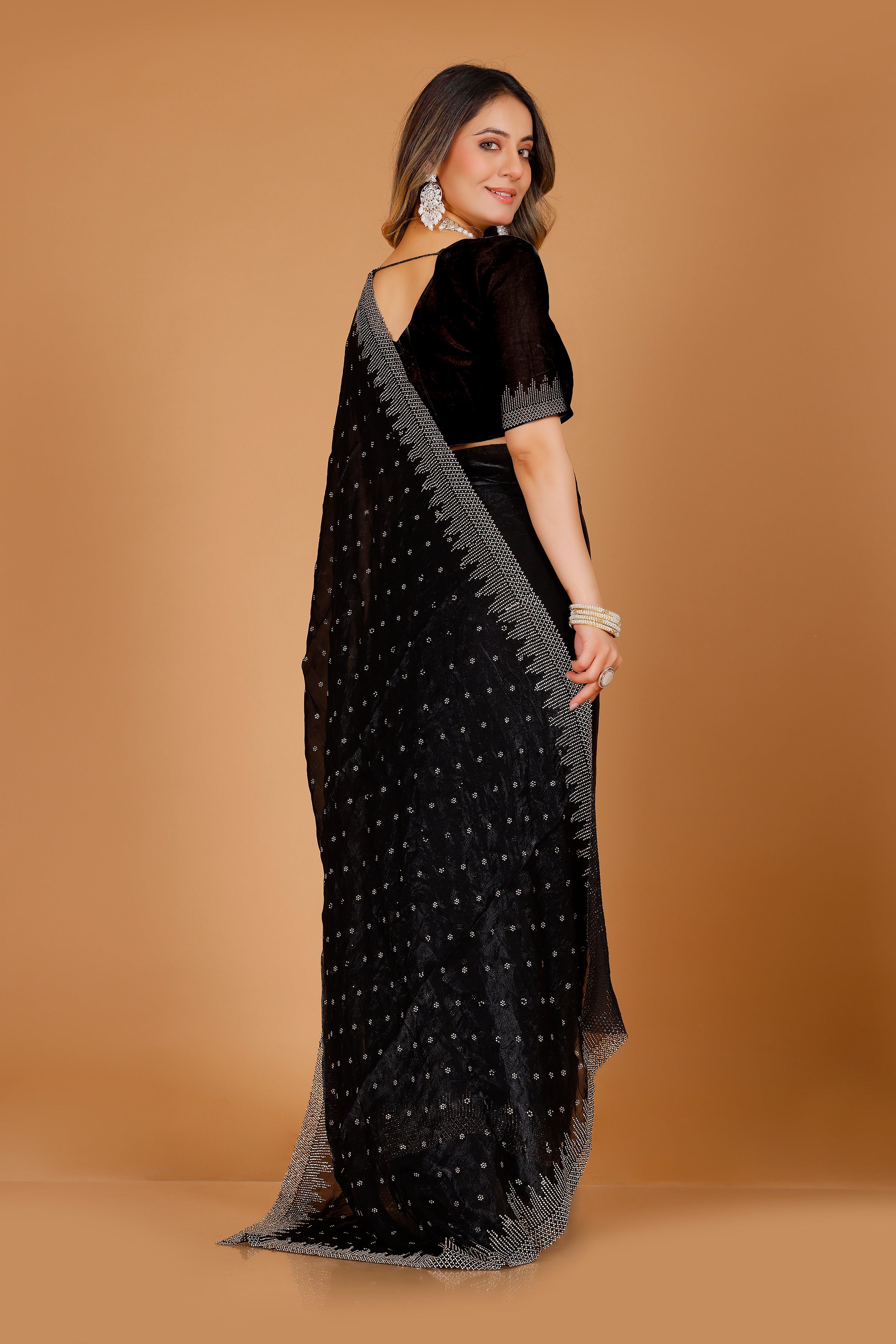 Navya Saree