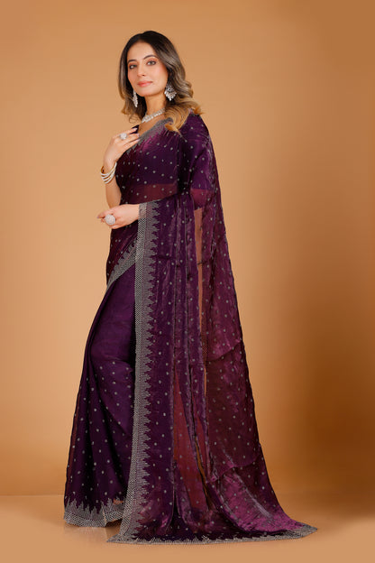 Navya Saree