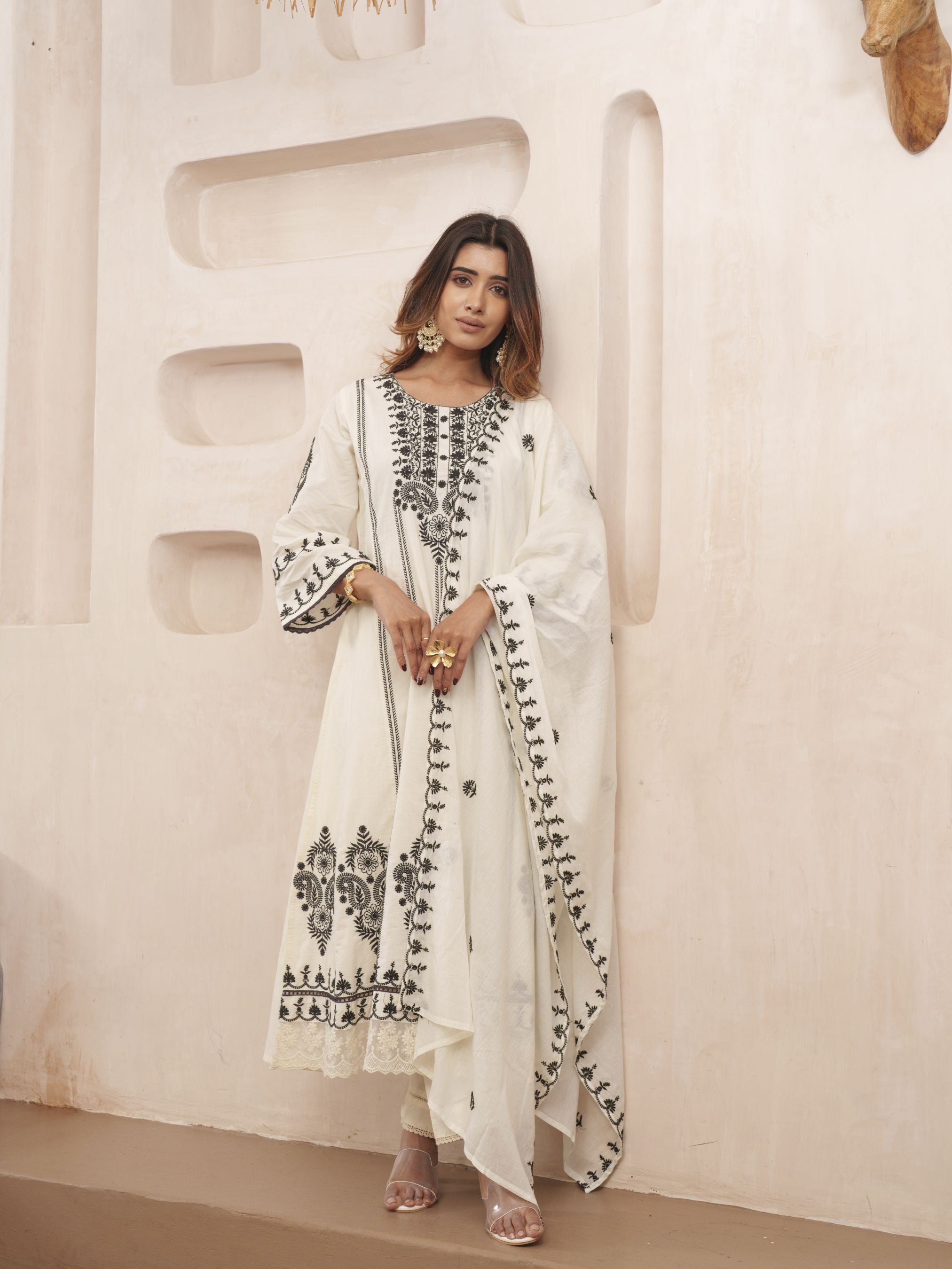 Inaya Flair Suit