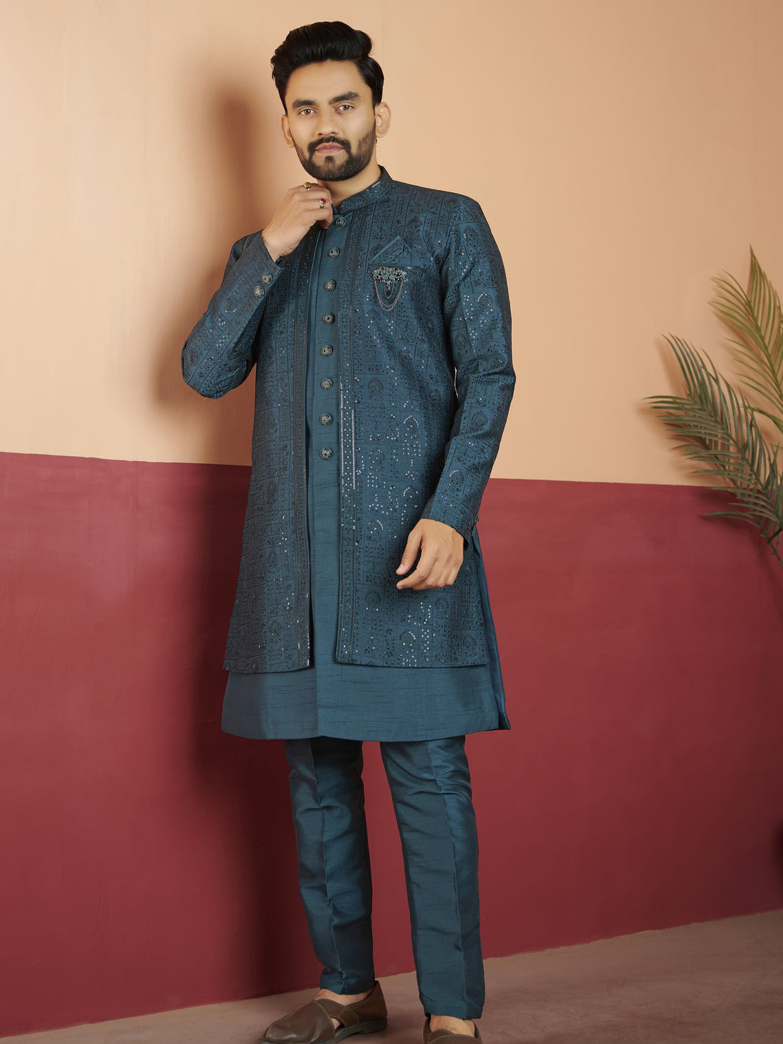 Mens Kurta Set With Jacket - Roop Darshan