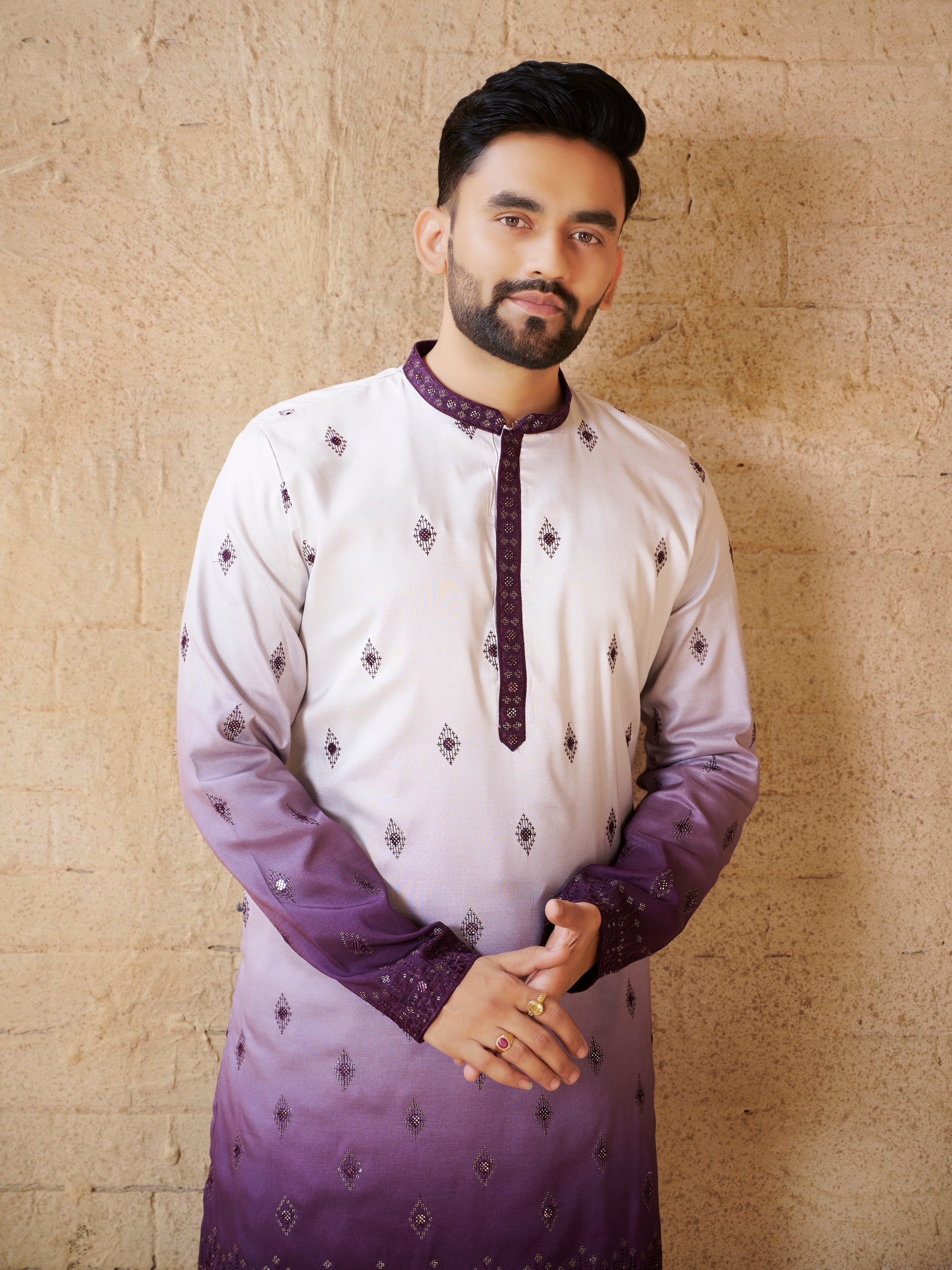 Mens Kurta Set - Roop Darshan