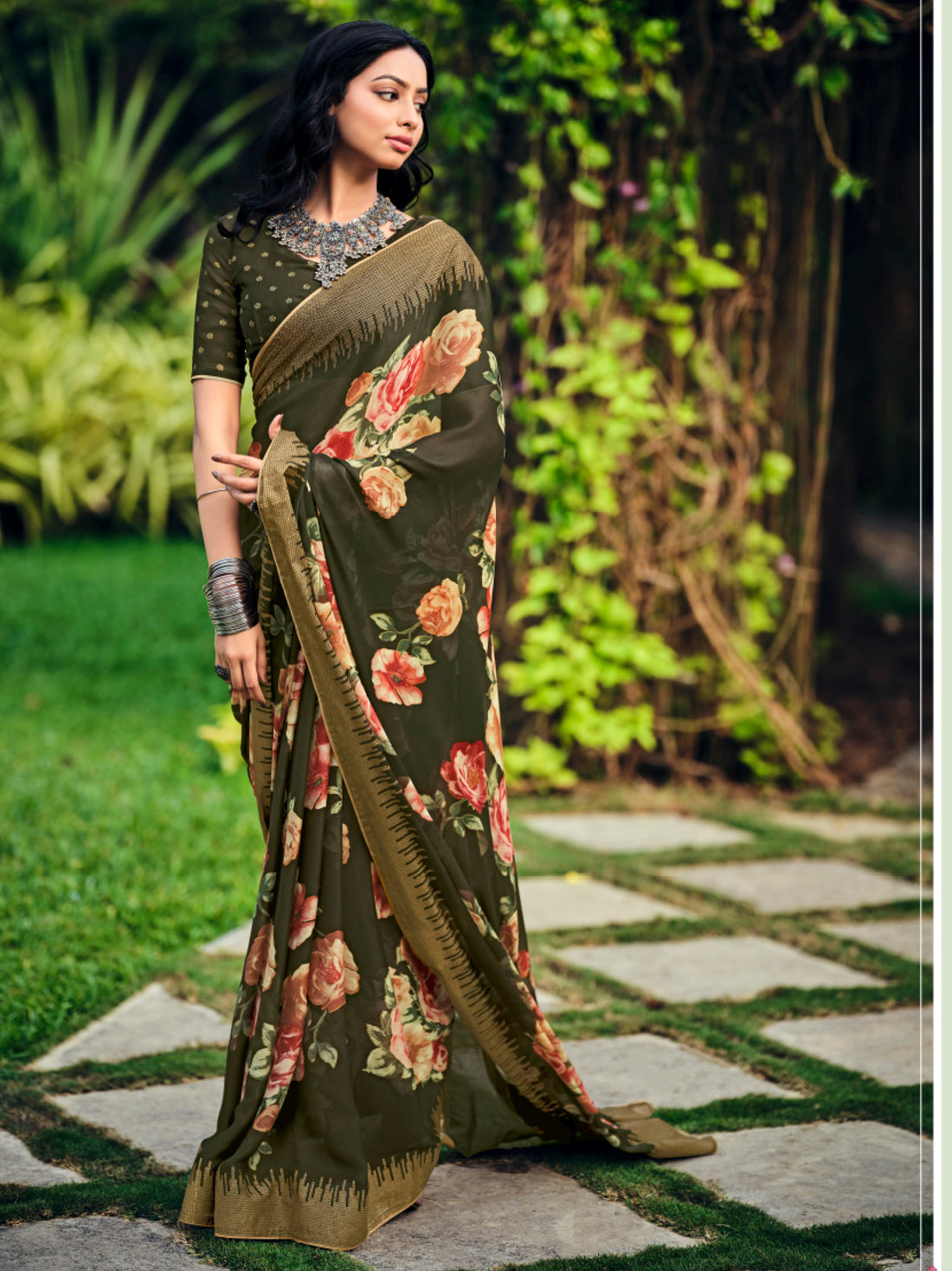 Kanika Saree