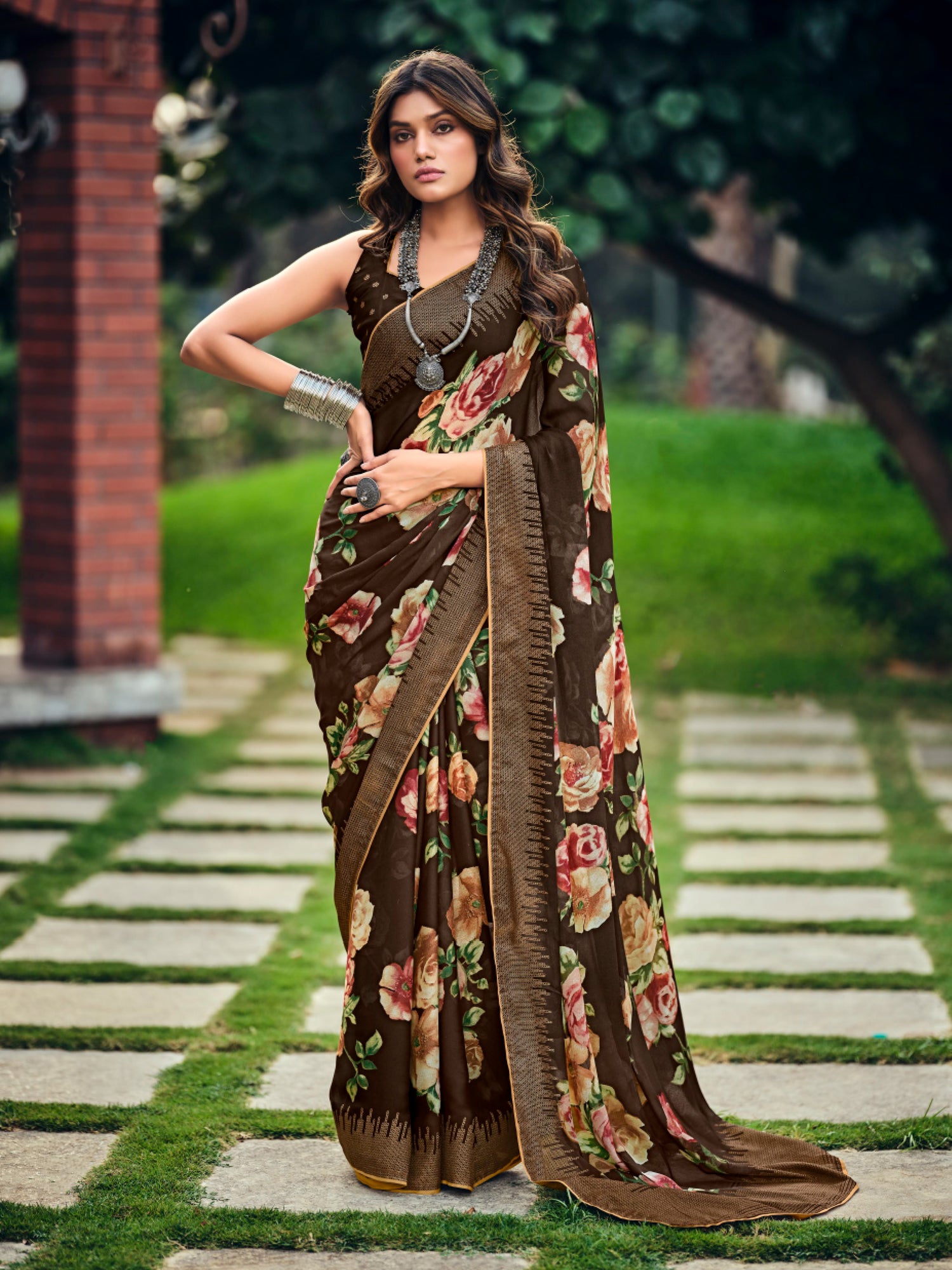 Kanika Saree