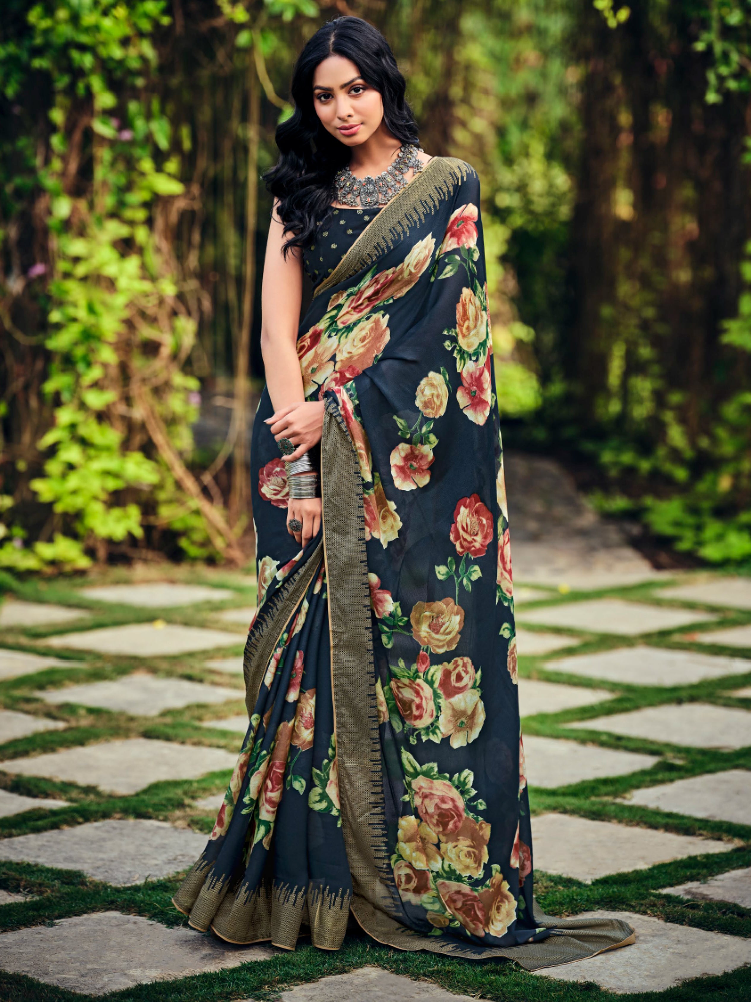 Kanika Saree - Roop Darshan