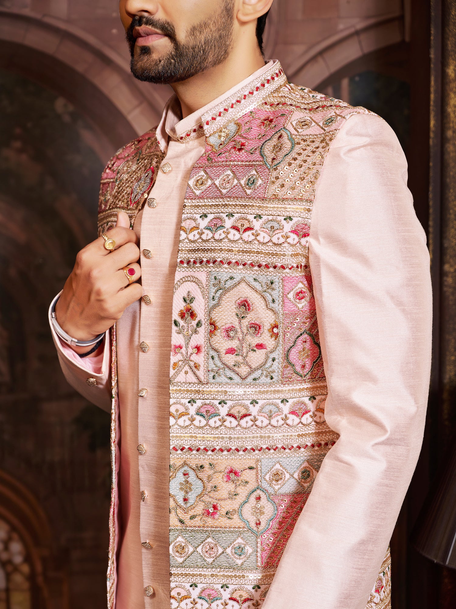 Mens Kurta Set With Jacket - Roop Darshan