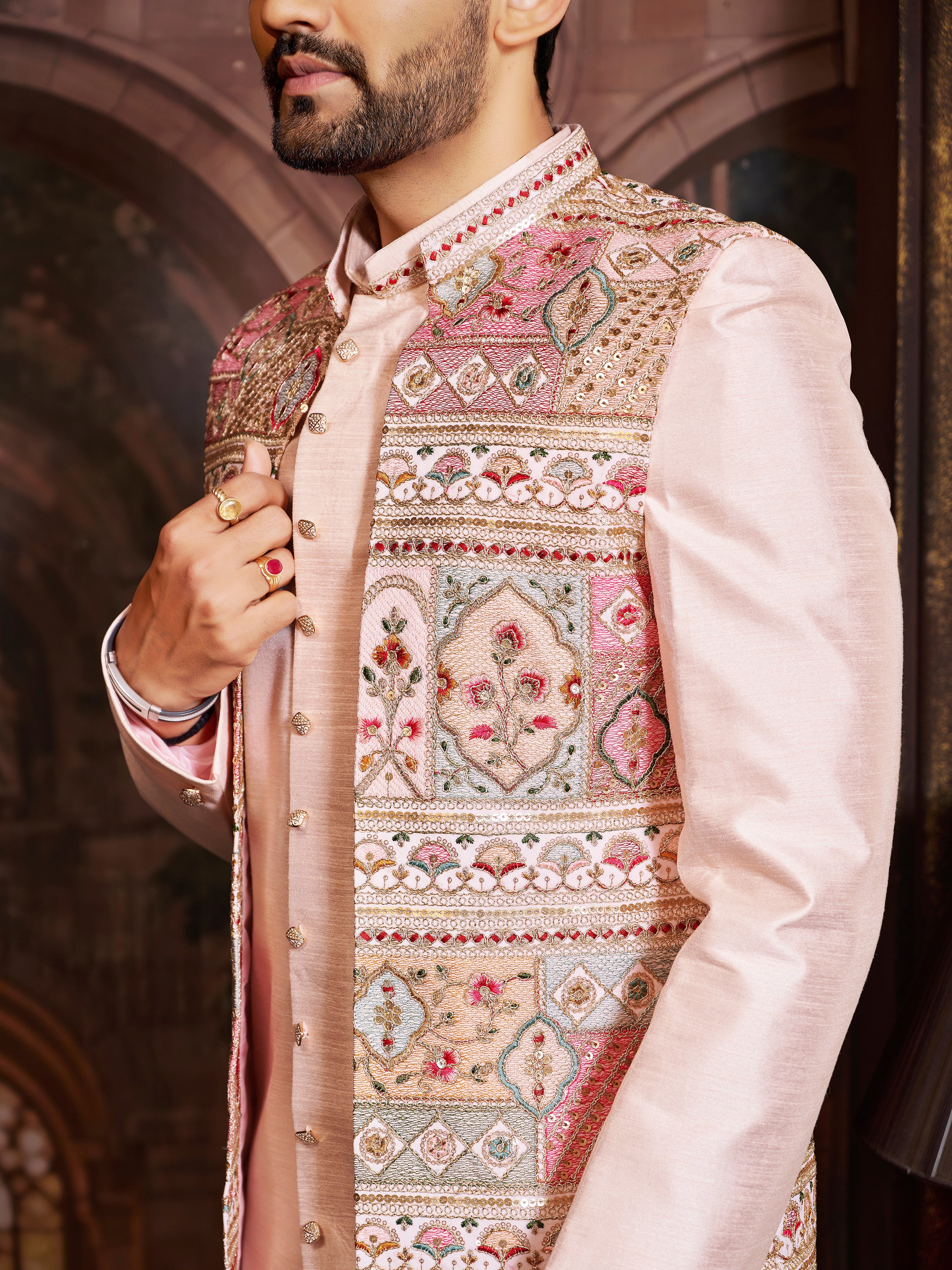 Mens Kurta Set With Jacket - Roop Darshan