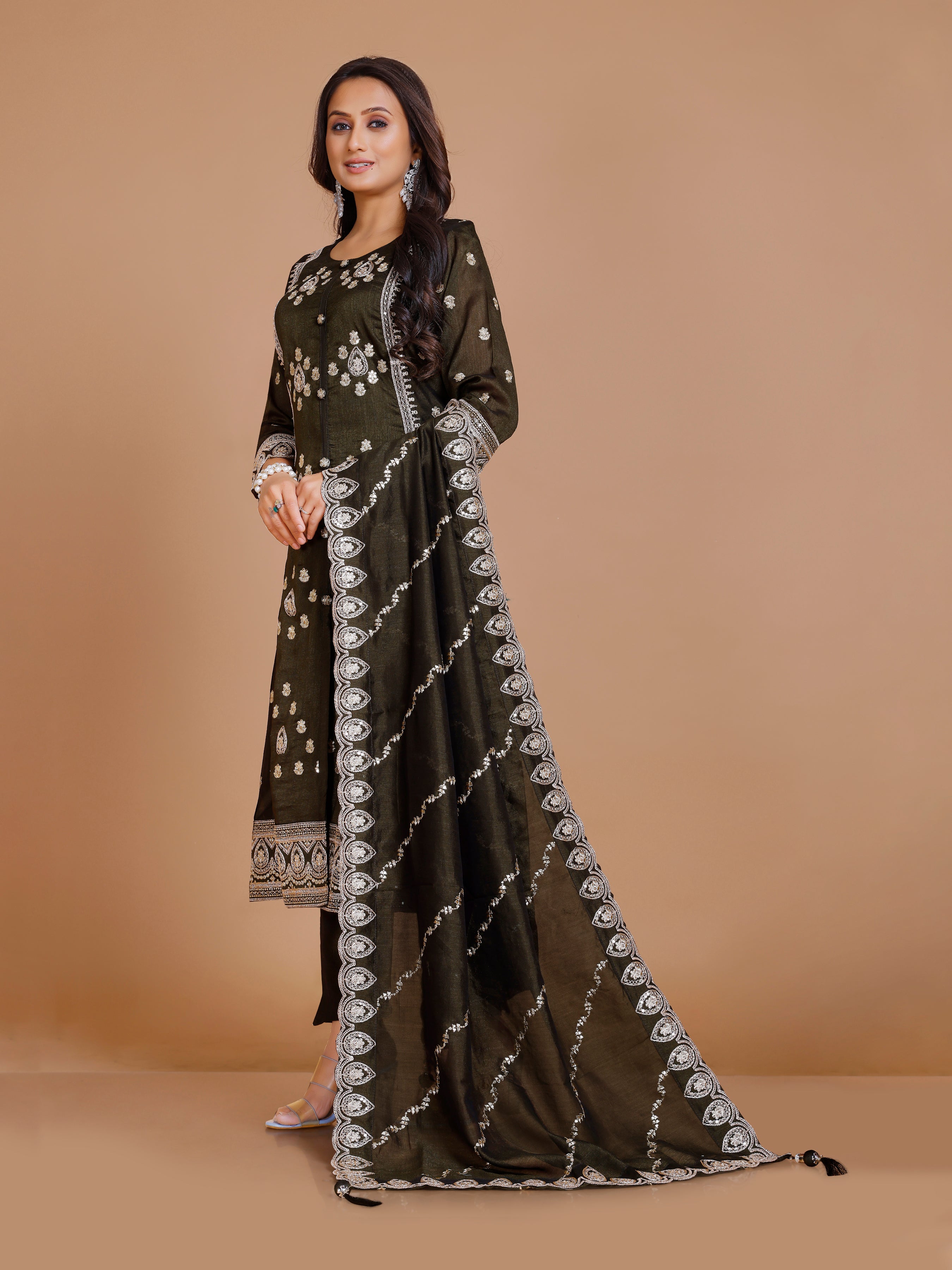 Navya Flair Suit - Roop Darshan